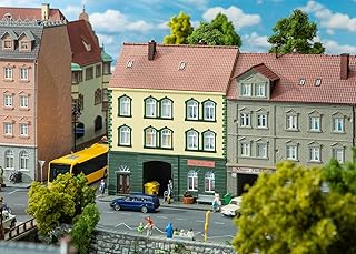 130628 Faller HO Scale 1:87 Kit of a Town House with Model-Making Shop - New 2022