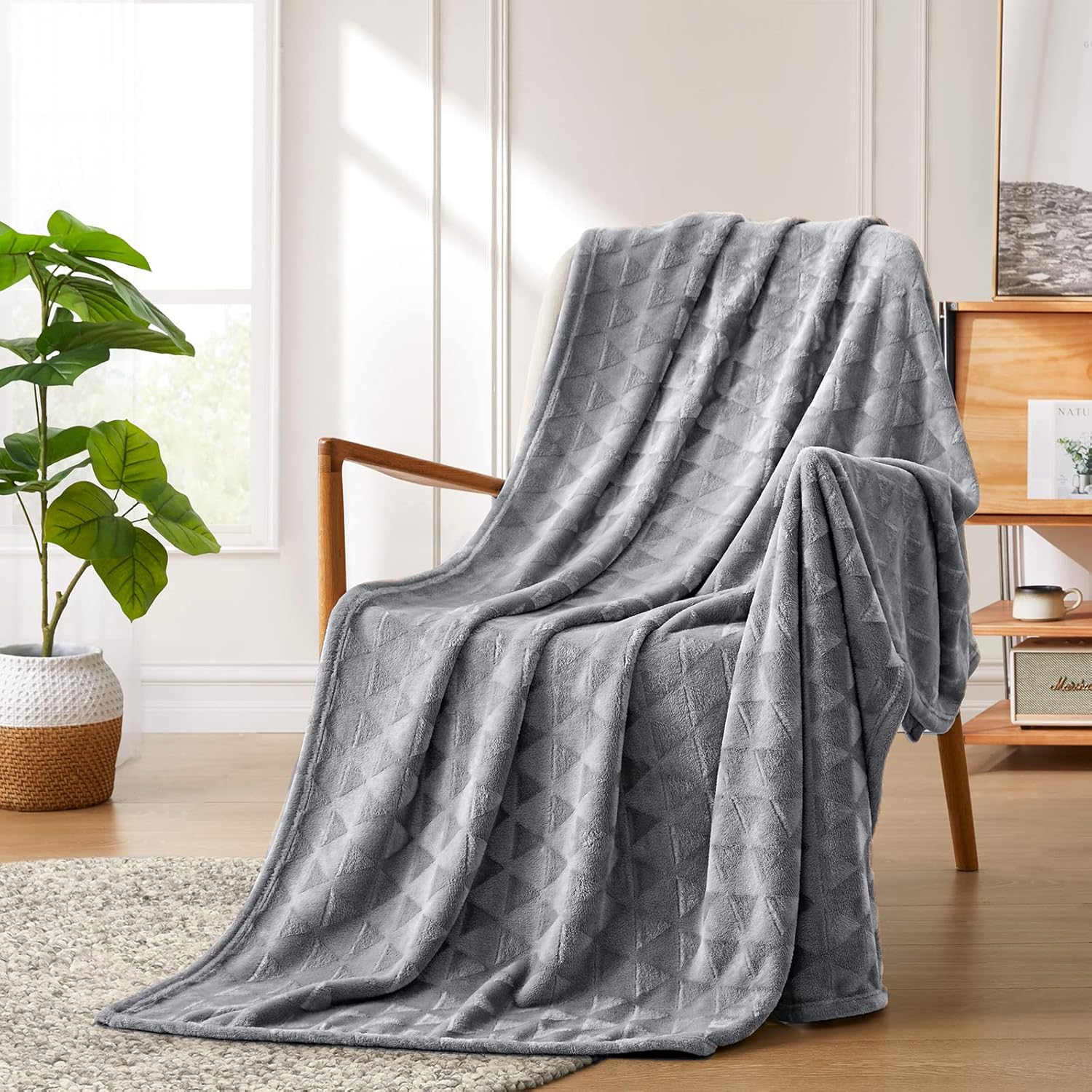 Excervent Soft Fleece Throw Blanket (50x70 inches