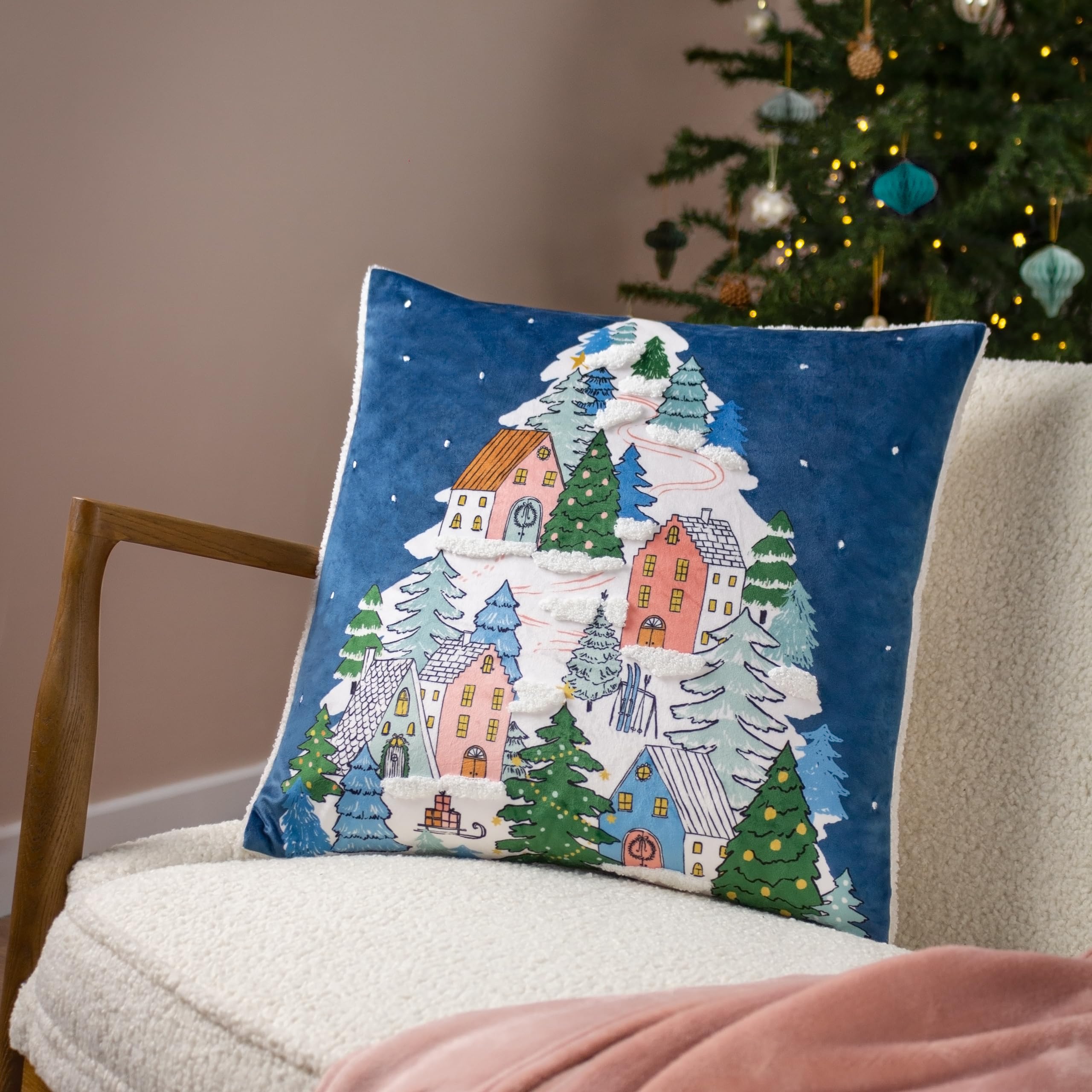 Coussin Snowy Village haut de gamme en velours doux et plumes de canard