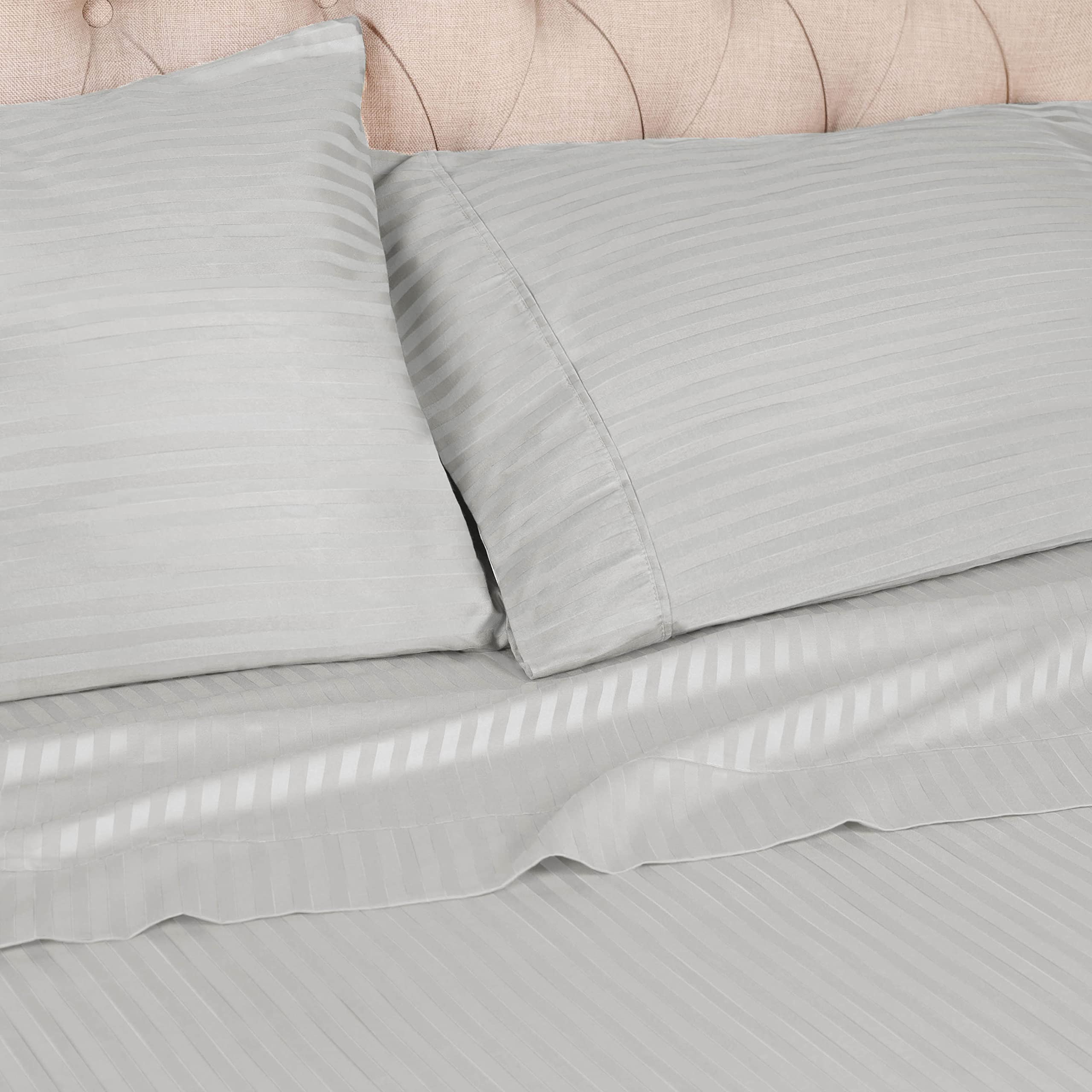 Superior Lot de 2 taies d'oreiller en Coton égyptien 400 Fils au Pouce carré, Tissage satiné rayé, Essentiels pour la Chambre, Basiques de la literie, taies d'oreiller Extra Douces, Chambre d'amis,