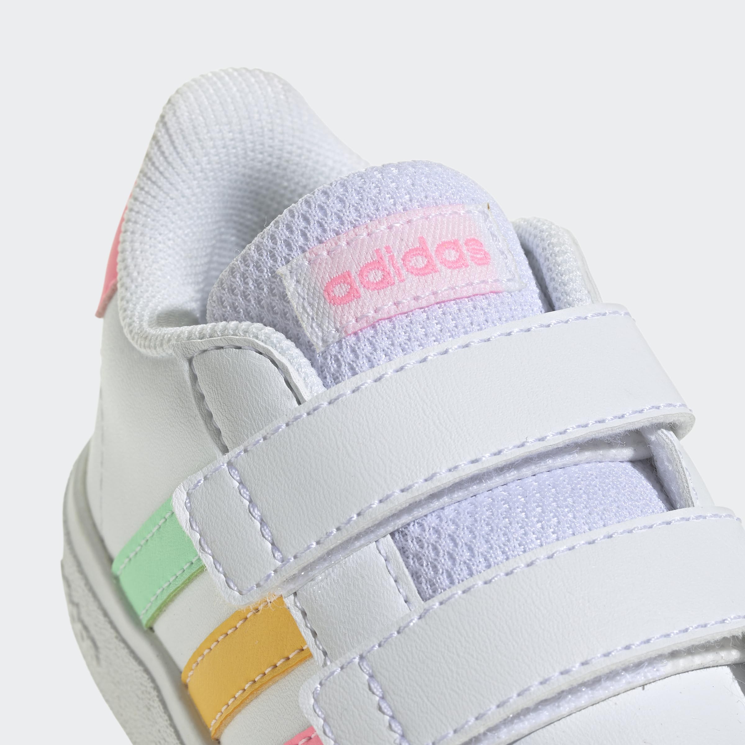 adidas Grand Court Lifestyle Hook And Loop Shoes, Sneaker Niños, Ftwr White Pulse Mint Beam Pink, 27 EU