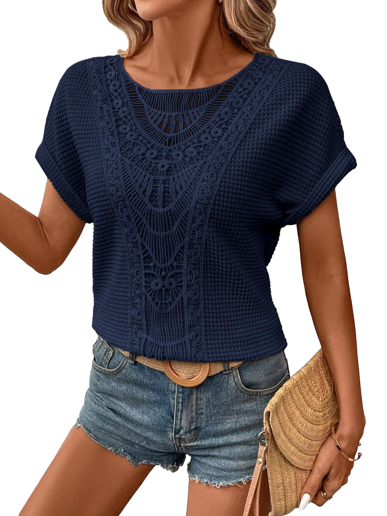 Chicrise Tshirt Damen Sommer Rundhals Lochstickerei Bluse Waffel Spitzen Kurzarm Oberteile Elegant