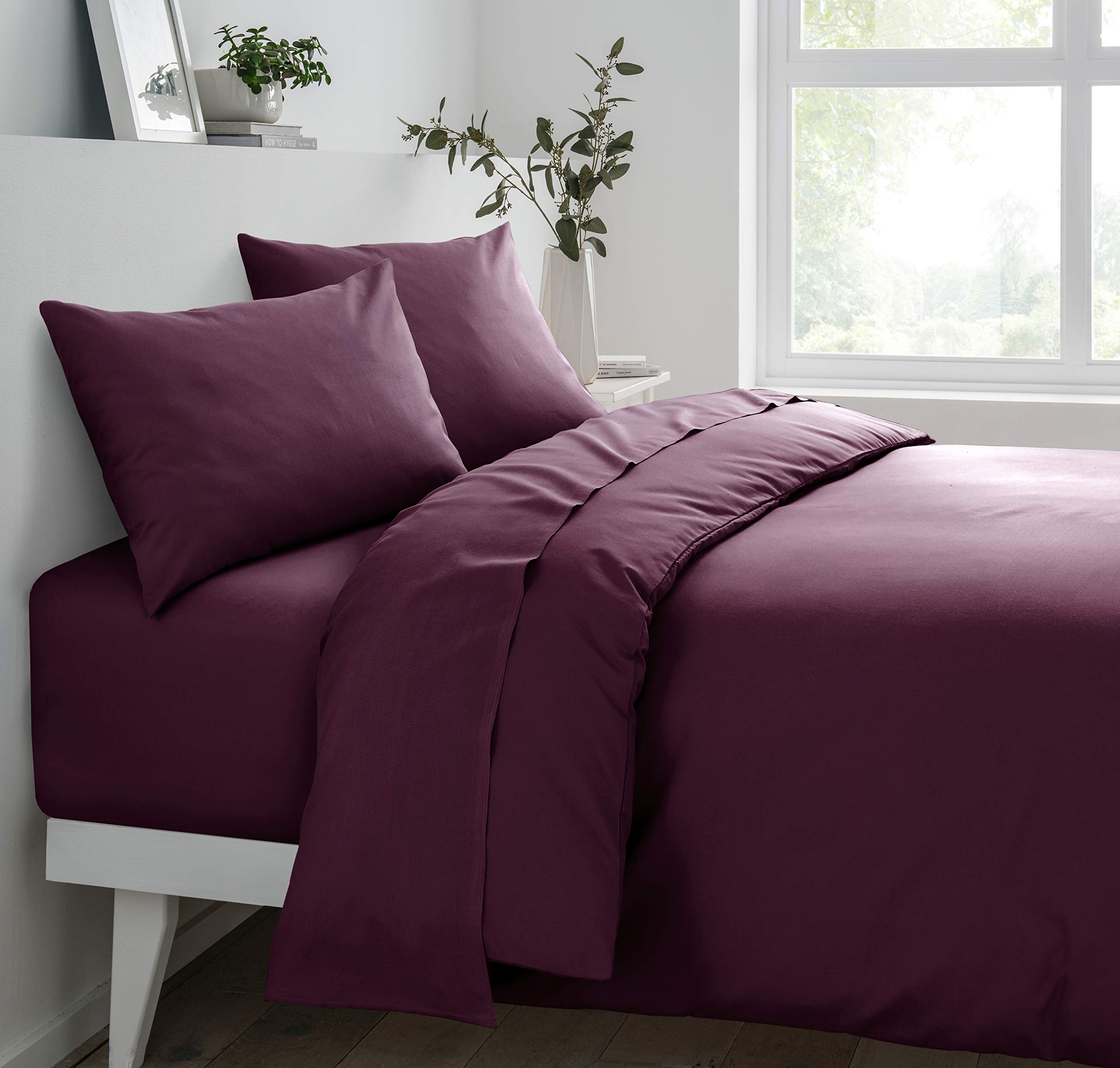Sleepdown Extra Deep Fitted Sheet 32cm Pocket Easy Care Non-Iron Super Soft Polycotton Bedsheet Bedding Bed Linen - Single - Plum