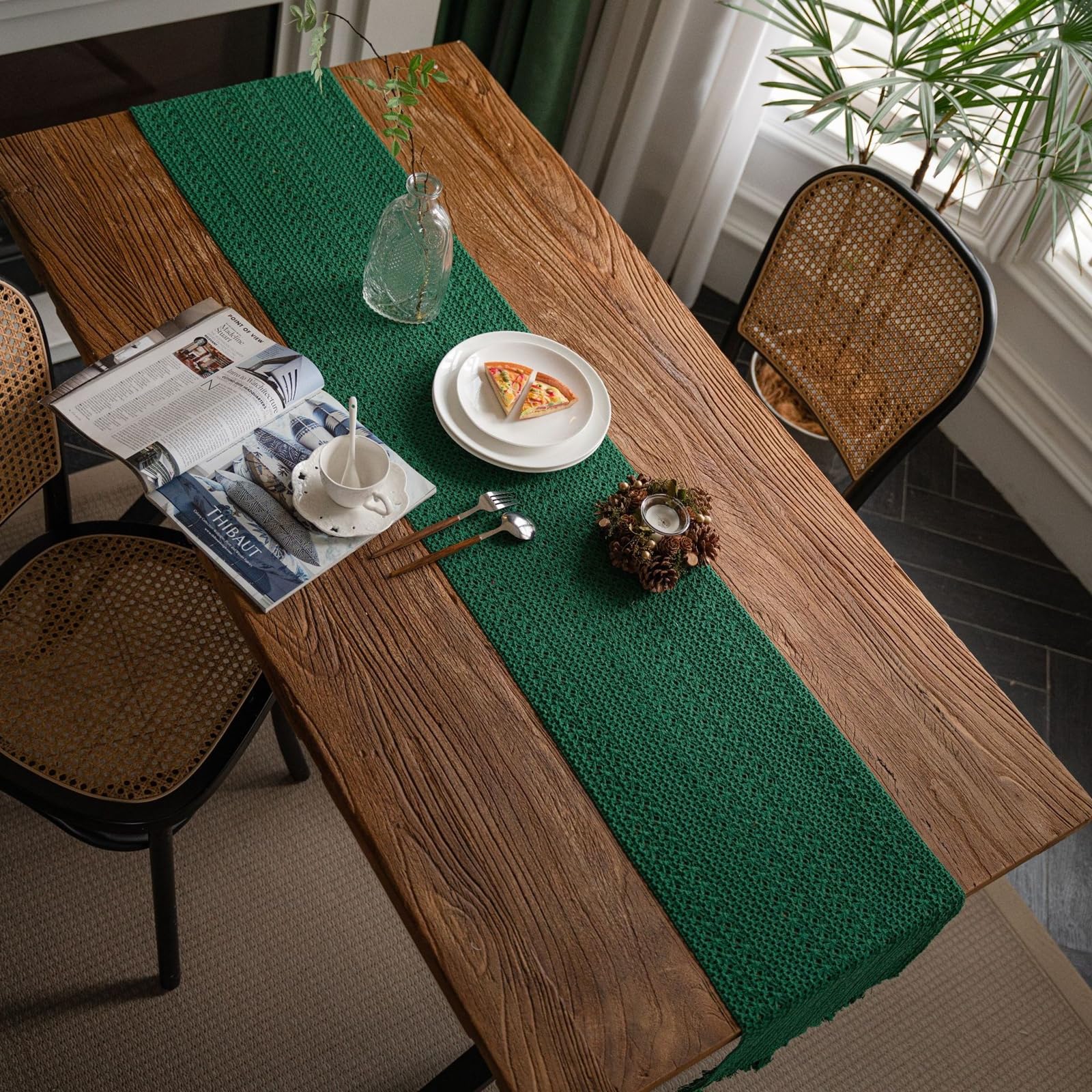 Grün Tischläufer Baumwolle Leinen, Makramee Boho Tischläufer Deko Abwaschbar Tischband Einfarbig Gewebter mit Quasten Tischdecke für Küche Esszimmer Hotels Tischdeko, 30x450 cm, Grün