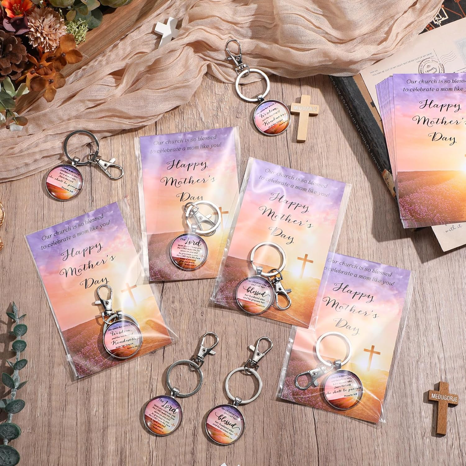Moucuny Mother's Day Christian Gifts Bulk Christian Bible Verse Keychains with Mother's Day Gift Cards Opp Bags for Church