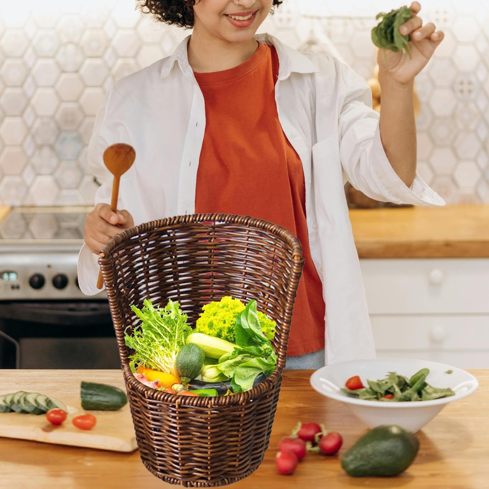 Fenteer Imitation Rattan Storage Basket Handwoven Lightweight Rustic Decorative Bread Basket for Outdoor Restaurant Kitchen Sundries