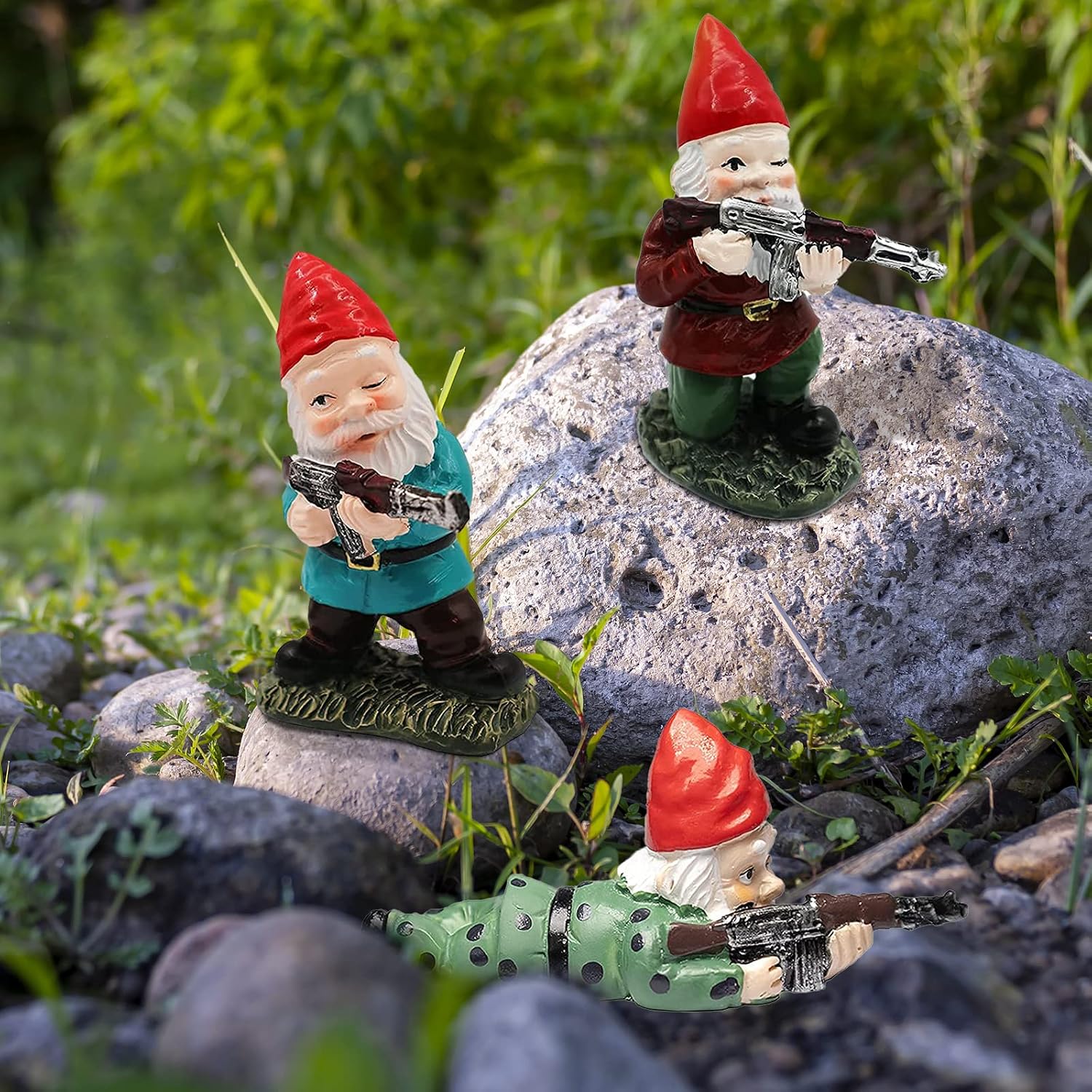 HNHMT 3Pcs Garden Gnomes,Mini Military Garden Gnome with Guns,Resin Soldier Gnomes Statue,Naughty Dwarf Statue,Gnome Garden Figurines Gifts for Women,Funny Gnome Decorations for Home Patio Yard Lawn