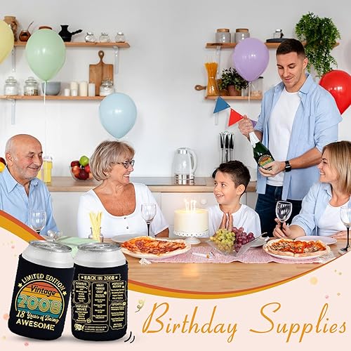 Miniatura 6 de Decoraciones de cumpleaños número 18 Niños y niñas, suministros de fiesta y recuerdos, fundas enfriadoras para latas de bebidas, paquete de 12,