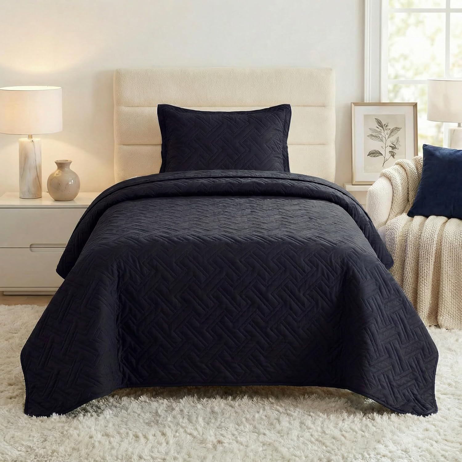 Lavish Home 2-Piece Twin Quilt Set - Twin Bedspread and Pillow Sham with Embossed Diamond Pattern - Lightweight Quilt Bedding Set for All Seasons - Soft Microfiber Coverlet (Natural)