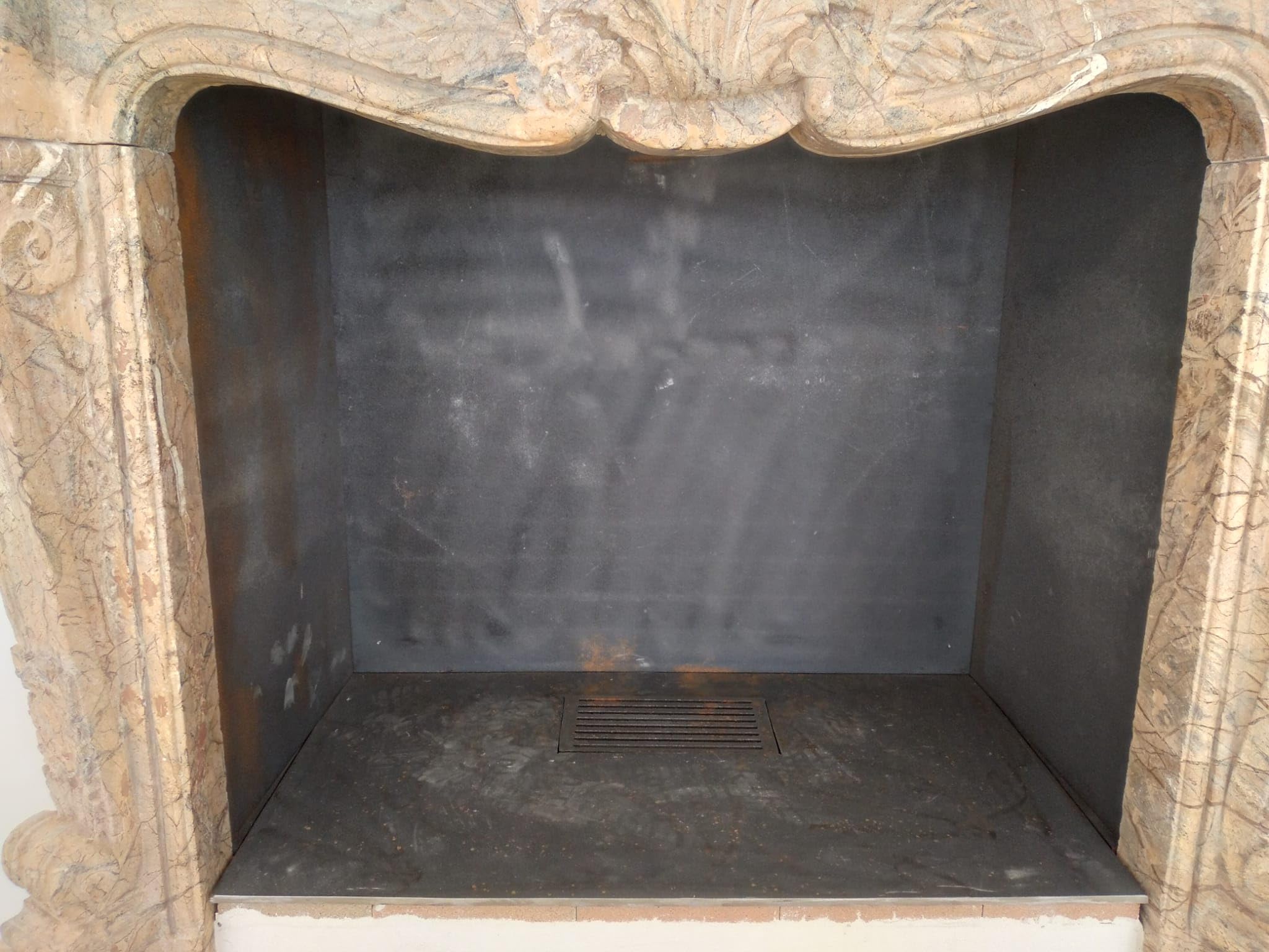 Fonderia Bongiovanni | Piana in Ghisa per Camino | Lastra in Ghisa Naturale | per Barbecue Fondale | Piastra in Ghisa | per Rivestimento Camino 50x80 cm
