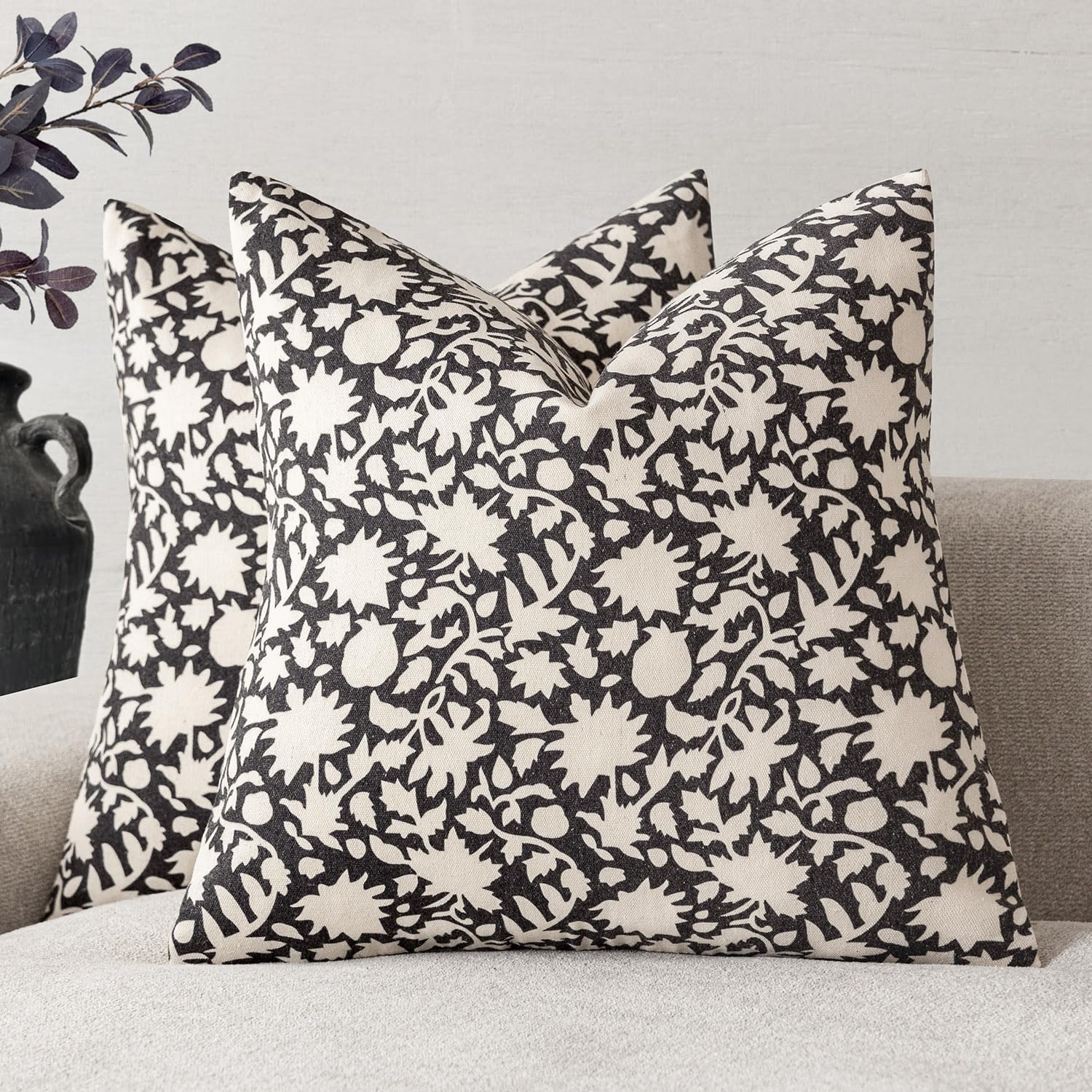 Foindtower Set of 2 Decorative Neutral Floral Throw Pillow Covers Accent Farmhouse Cushion Covers Boho Vintage Pillowcase for Couch Sofa Bedroom