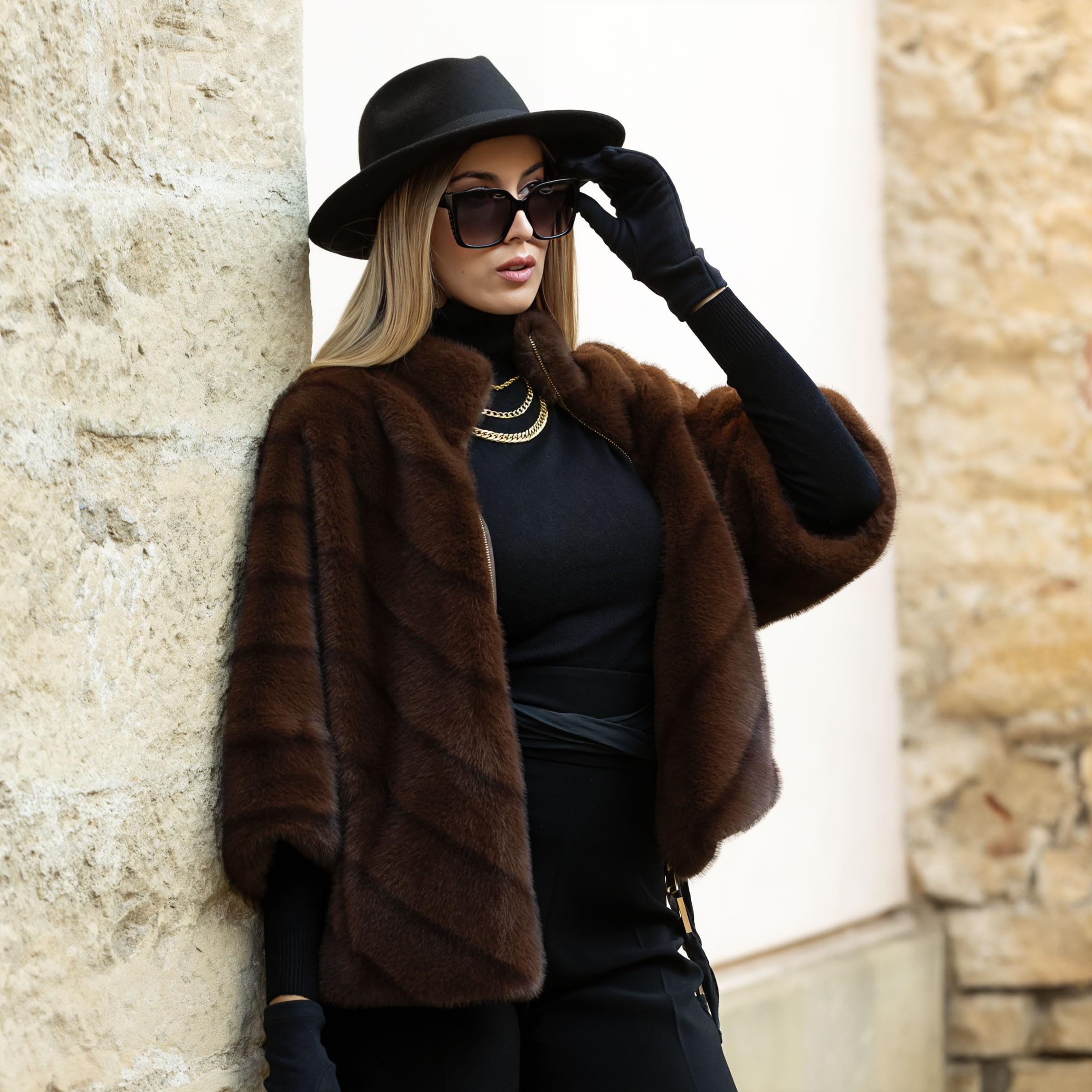 Pelliccia Sintetica di Altissima Qualità, Gilet Donna, Pellicciotto Corto Invernale Caldo e Morbido, Capotto