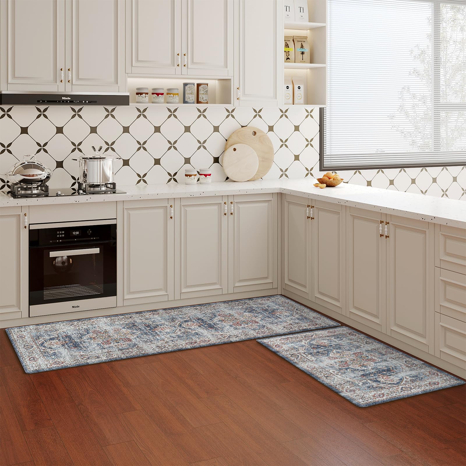Alfombras de cocina bohemias para un suelo cómodo, seguro y decorativo en tu hogar