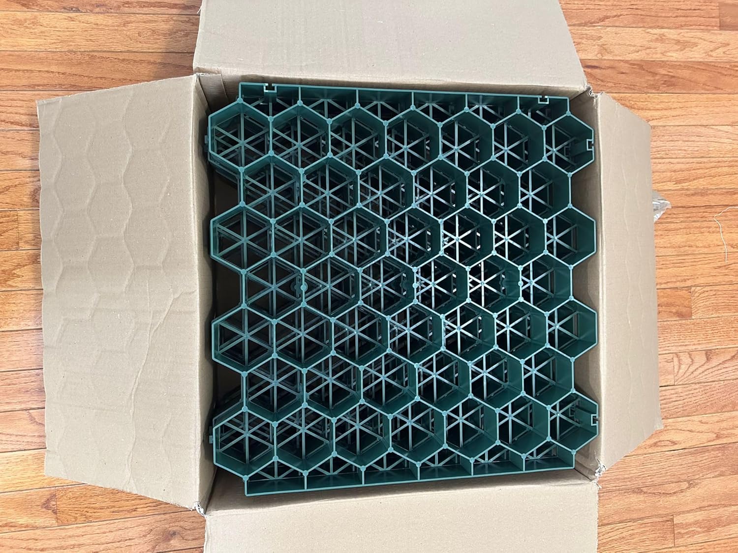 Permeable Grass Pavers Grid Flat-Interlocked,HDPE Plastic Shed Base for Landscaping and Soil Reinforcement in Parking Lots,Driveways (8 Pieces/22 sq.ft.) (Army Green) Heavy Ultra Strong