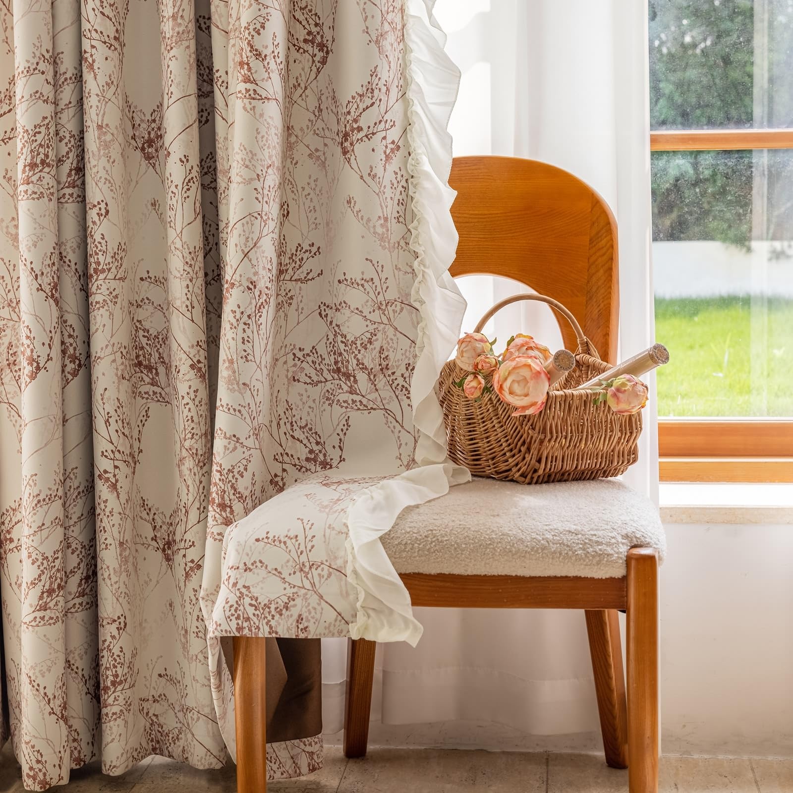KnSam 2er Set Verdunkelungsvorhang mit Ösen Rot, Ösenvorhang Blumen mit Rüsche, Chenille Ösen Wohnzimmer Vorhang Fenster Gardinen, Jeder B 107 x H 115cm