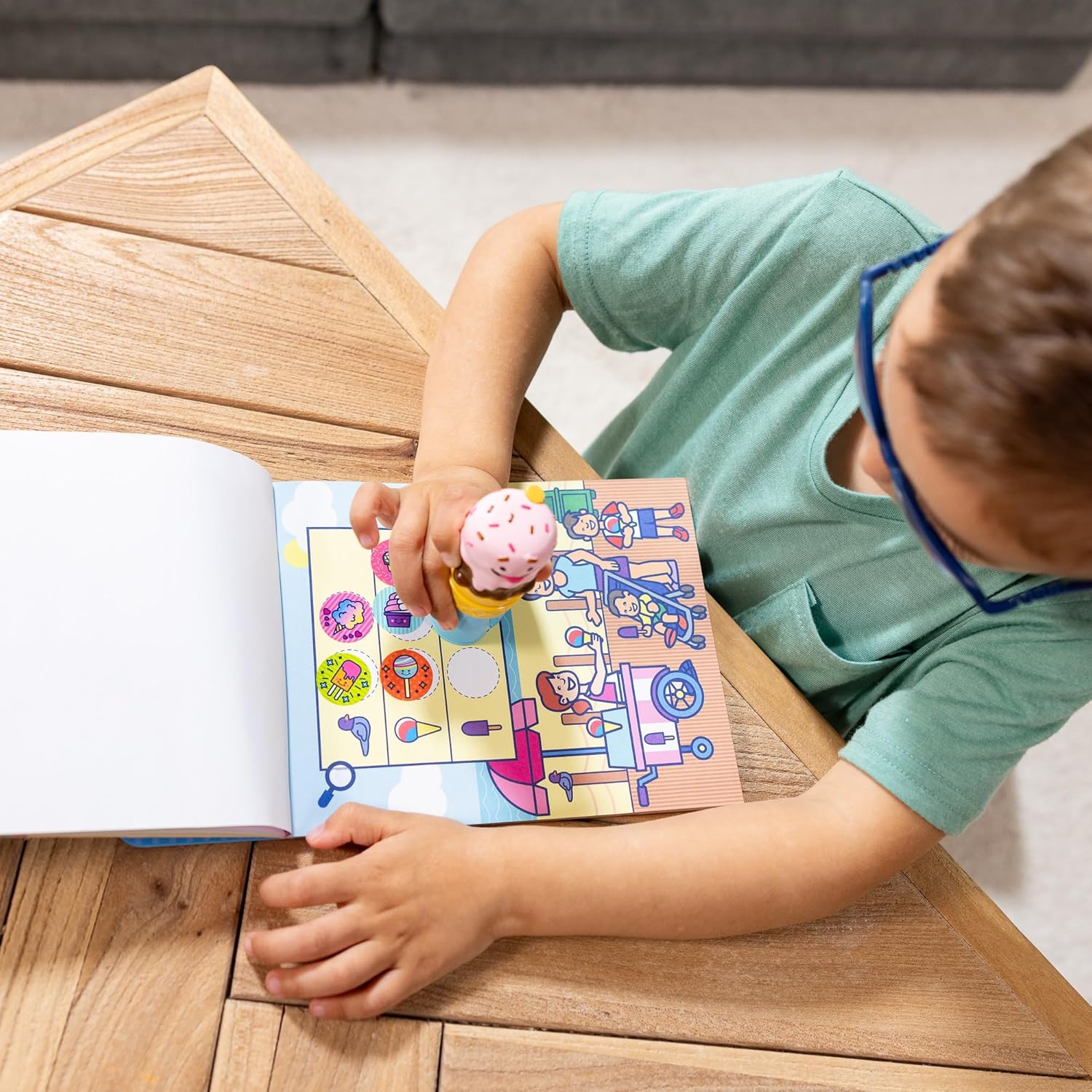 Melissa & Doug Sticker Wow!™ 24-Page Activity Pad and Sticker Stamper, 300 Stickers, Arts and Crafts Fidget Toy Collectible Character – Ice Cream - for Kids Ages 3+ - FSC Certified
