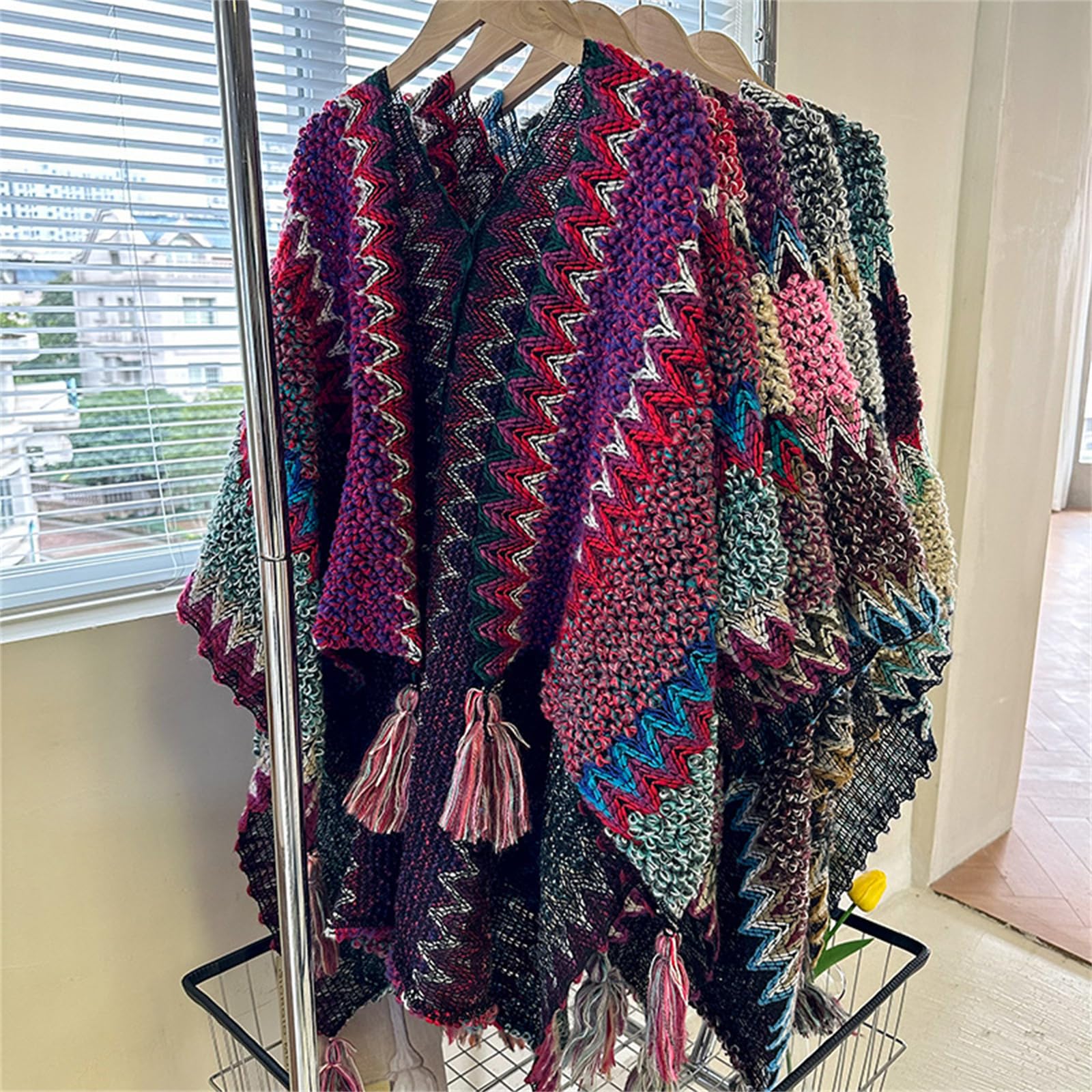 VIVIENNE TAM ケーブルニットポンチョ 肉厚 フリンジ KOBE LETTUCE ニットベスト レディース コーデ 40代 Vネック