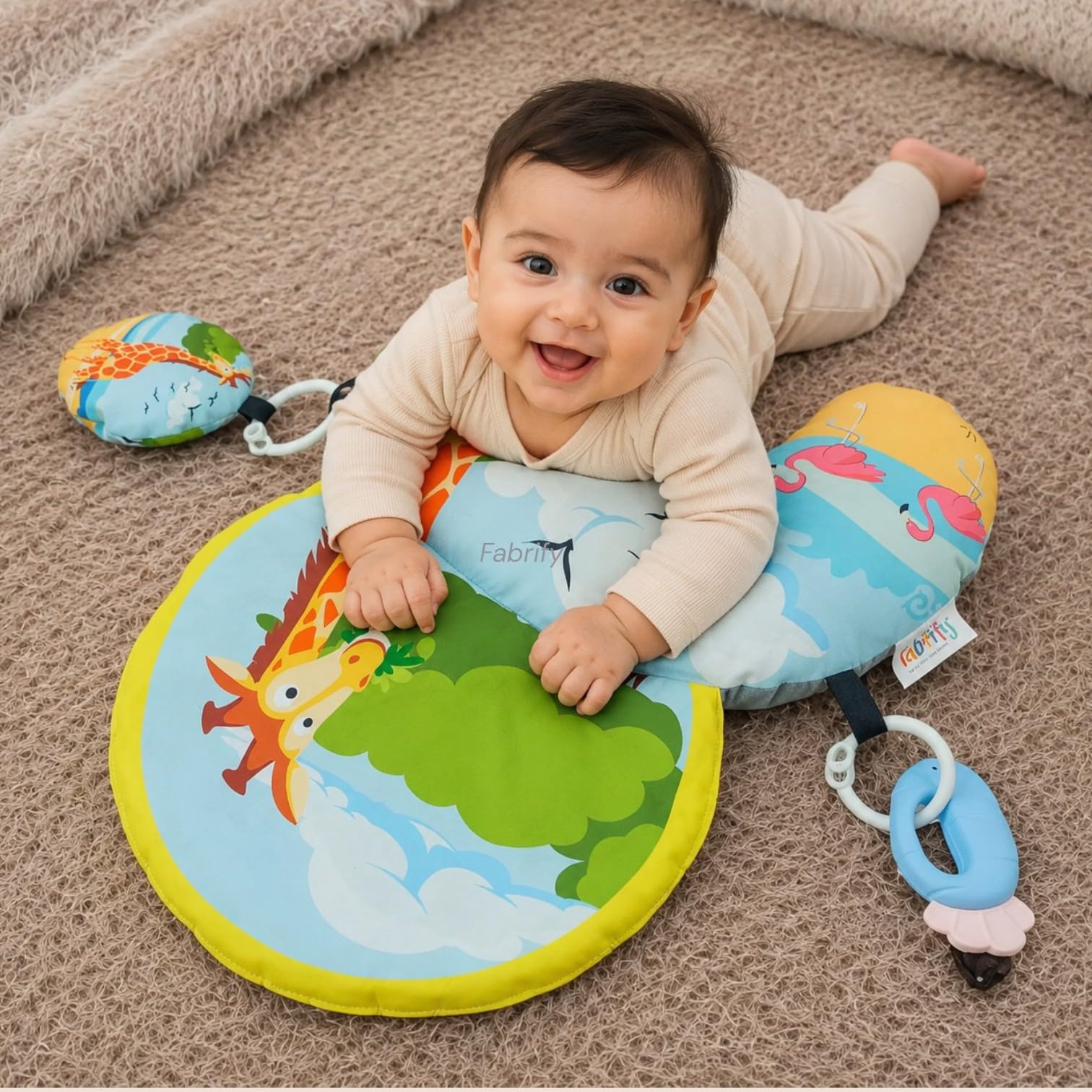 Fabrify Tummy Time Pillow, Black and White Contrast Baby Mat with Crinkle Toys and Teethers, Sensory Development Toy for 0-12 Months (Multi)-image-35