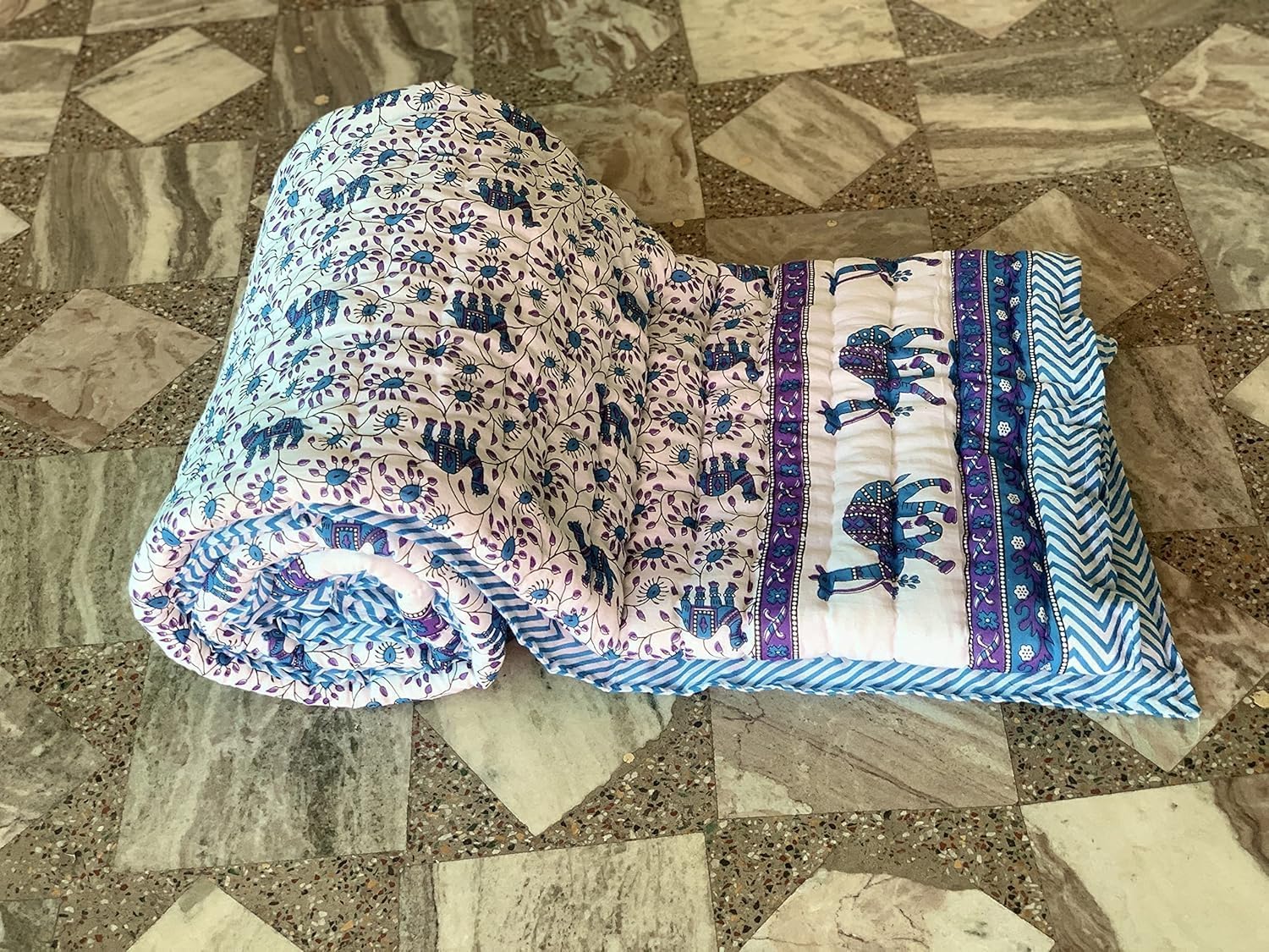 AARMOZY Cotton Quilt Single Bed Jaipuri Razai Animals Print Reversible Quilt Blue Camal Lightweight Warmth Rajai - Blue (85X55 Inch)