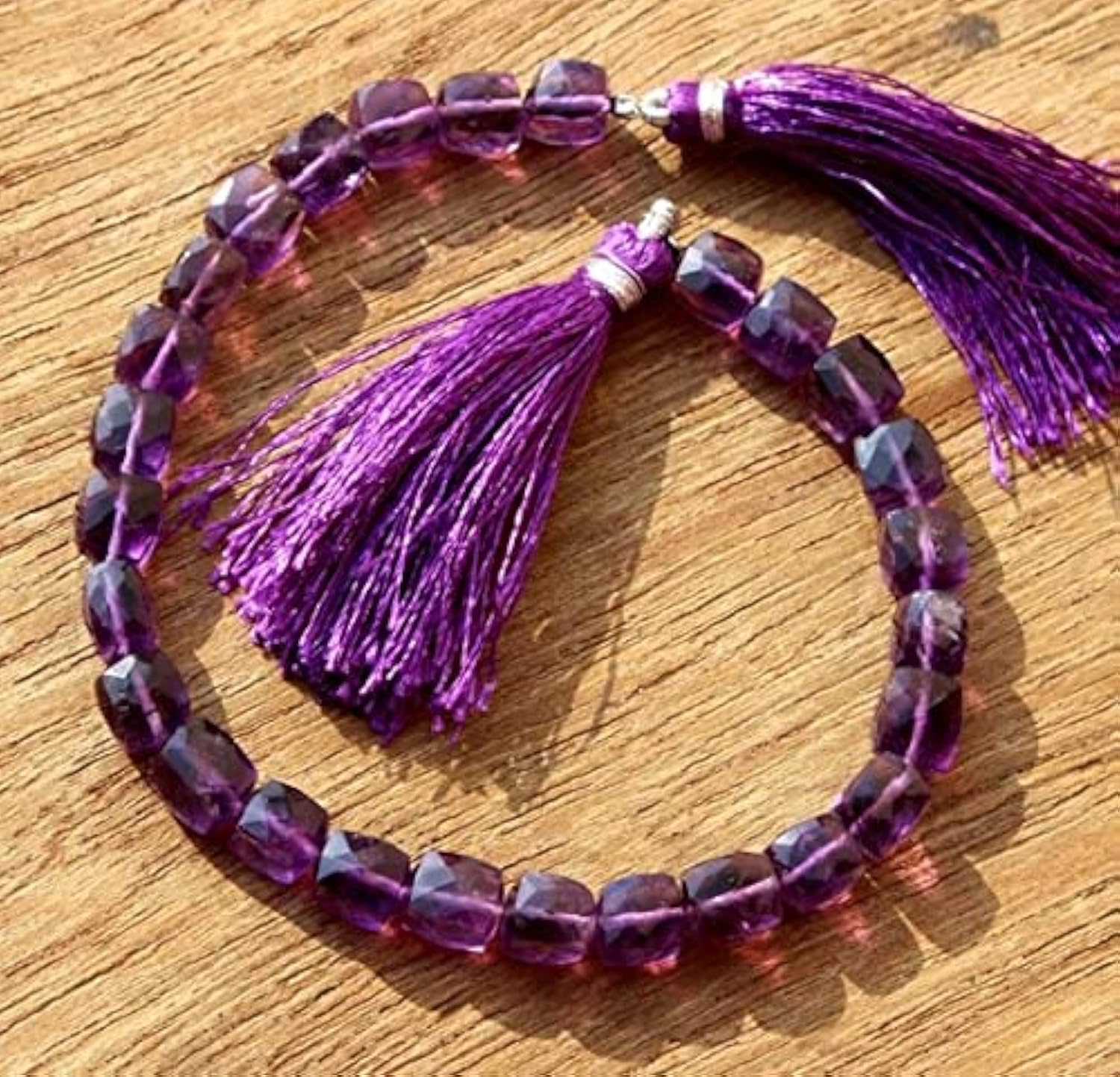 Améthyste africaine naturelle en cubes 7-8mm pour créer un bijou unique