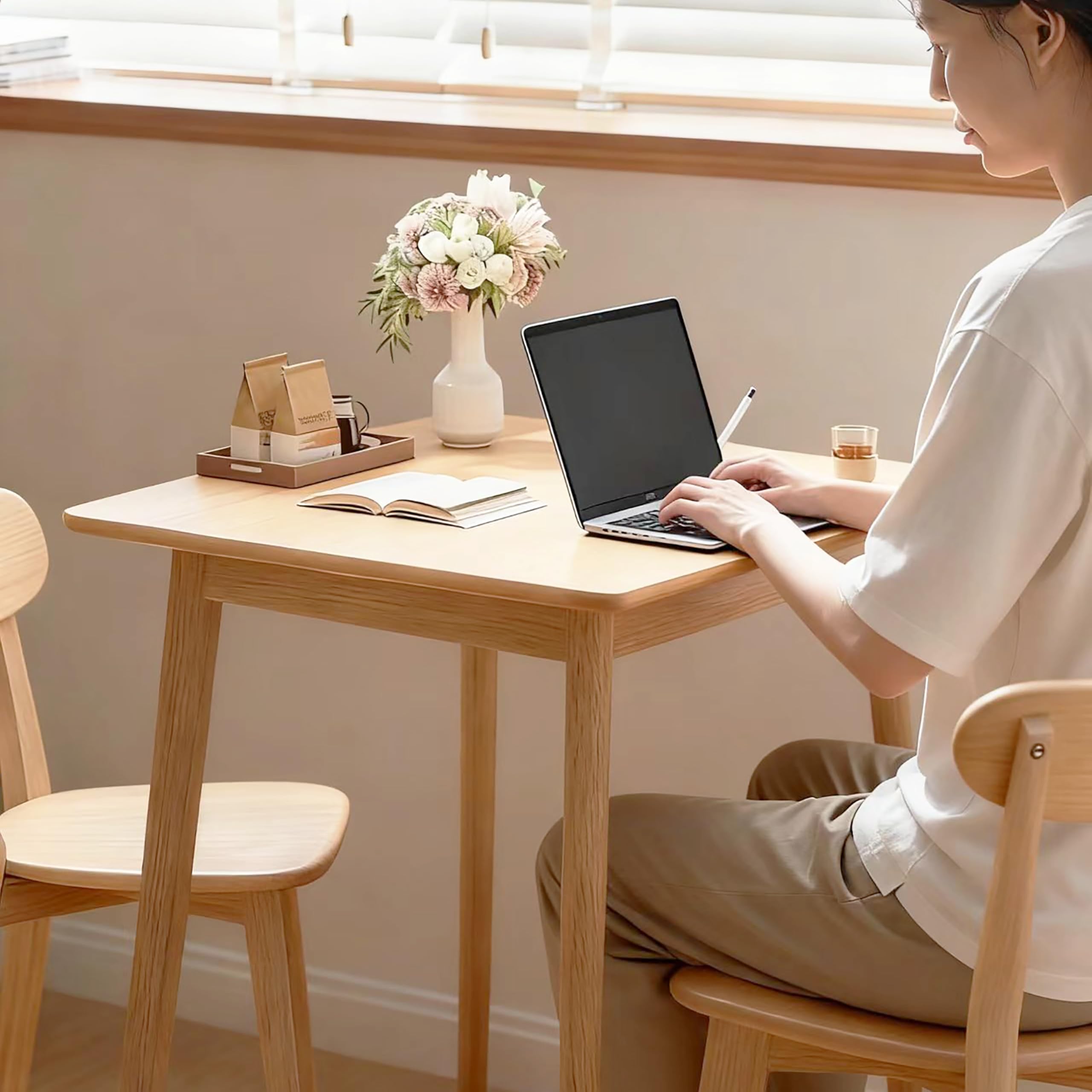 Amazon｜ダイニングテーブル 無垢材 正方形 北欧風 天然木 無塗装