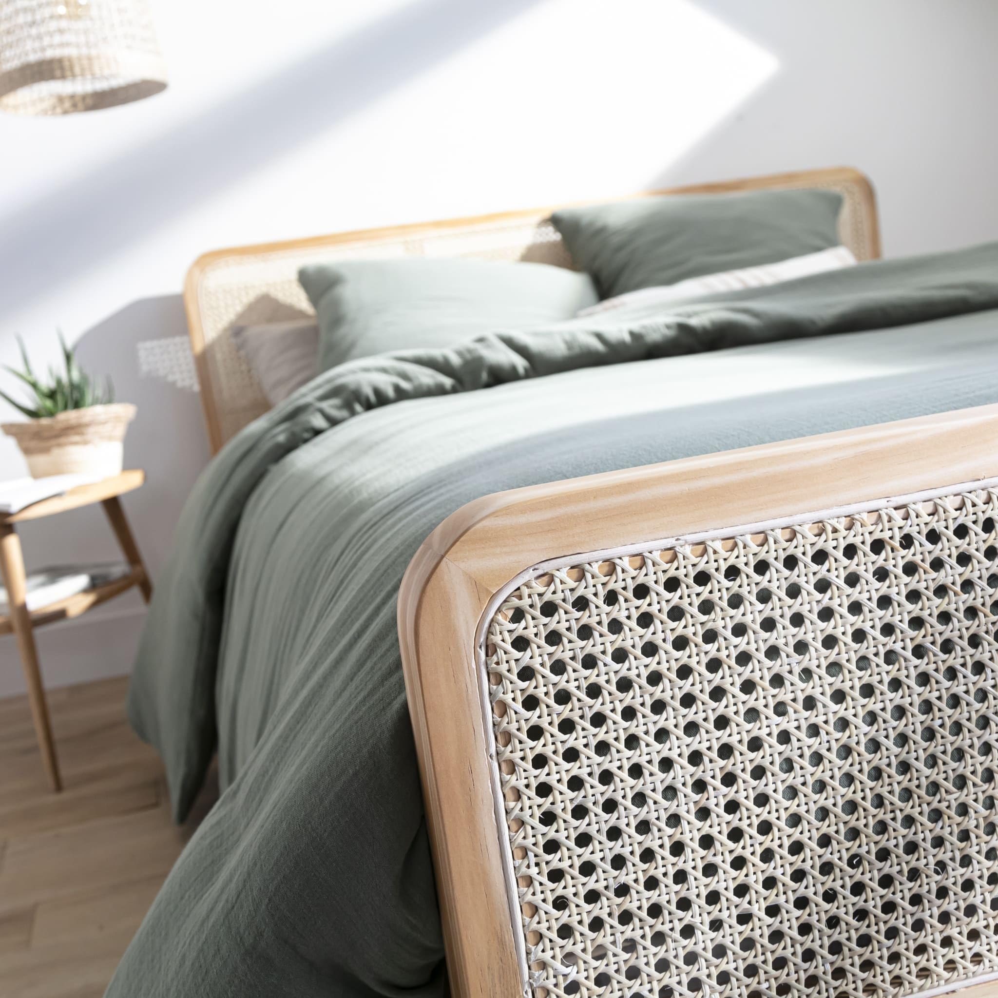 Terre de Nuit Lit Adulte en pin Massif Naturel avec véritable cannage Anna 140x190 - LT17018