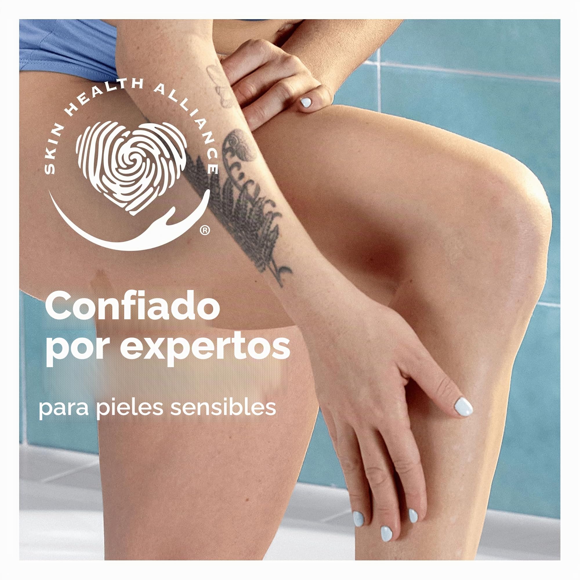 Gillette Venus Lubrastrip Deluxe Smooth Sensitive - Maquinilla de afeitar para mujer + 3 recambios de hoja de afeitar, con mango de metal de oro rosa, Lubrastrip con un toque de aloe vera