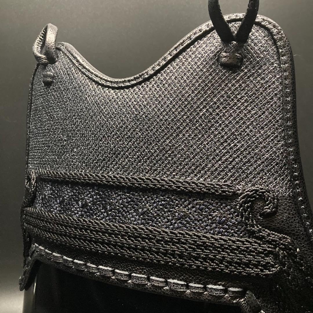 Amazon.co.jp: 特上クロザン革胸 濃紺ナナメ刺波千鳥 50本型樹脂胴  