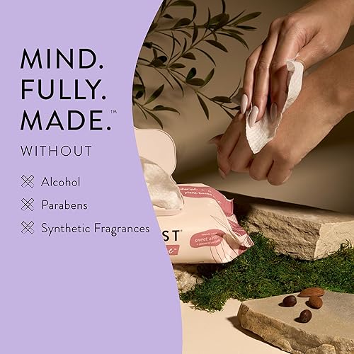 Miniatura 6 de The Honest Company Toallitas beneficiosas Calm + Cleanse  Toallitas de limpieza multitarea  99% de agua, a base de plantas, hipoalergénicas