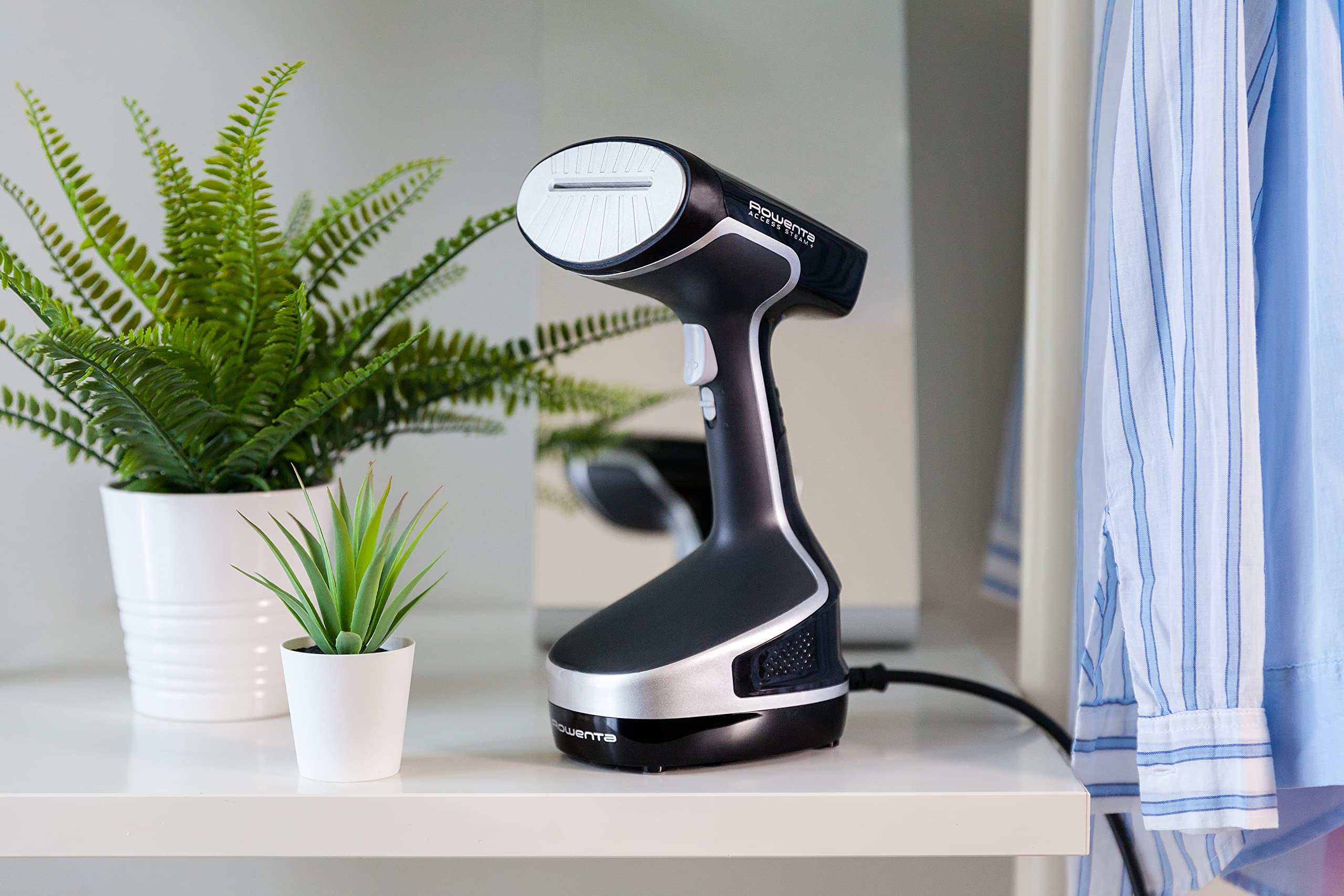 Rowenta DR8150 Access Steam+ Hand-Dampfreiniger | 1600 W | 26 G/Min | Schnell | 40 Sekunden Aufheizzeit | Alle Textilien | Aluminiumgussplatte, Grau/Schwarz