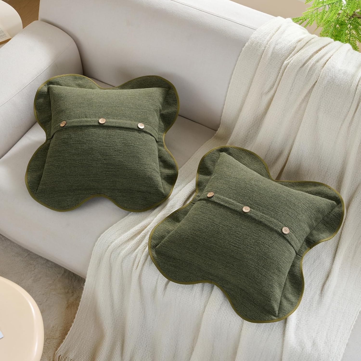 FUTEI Moss Green Chenille Throw Pillow Covers 18x18 Inch Set of 2, Four-Leaf Clover Shape with 3 Buttons Scalloped Bordered Design Cushion Case, Neutral Home Decor for Couch