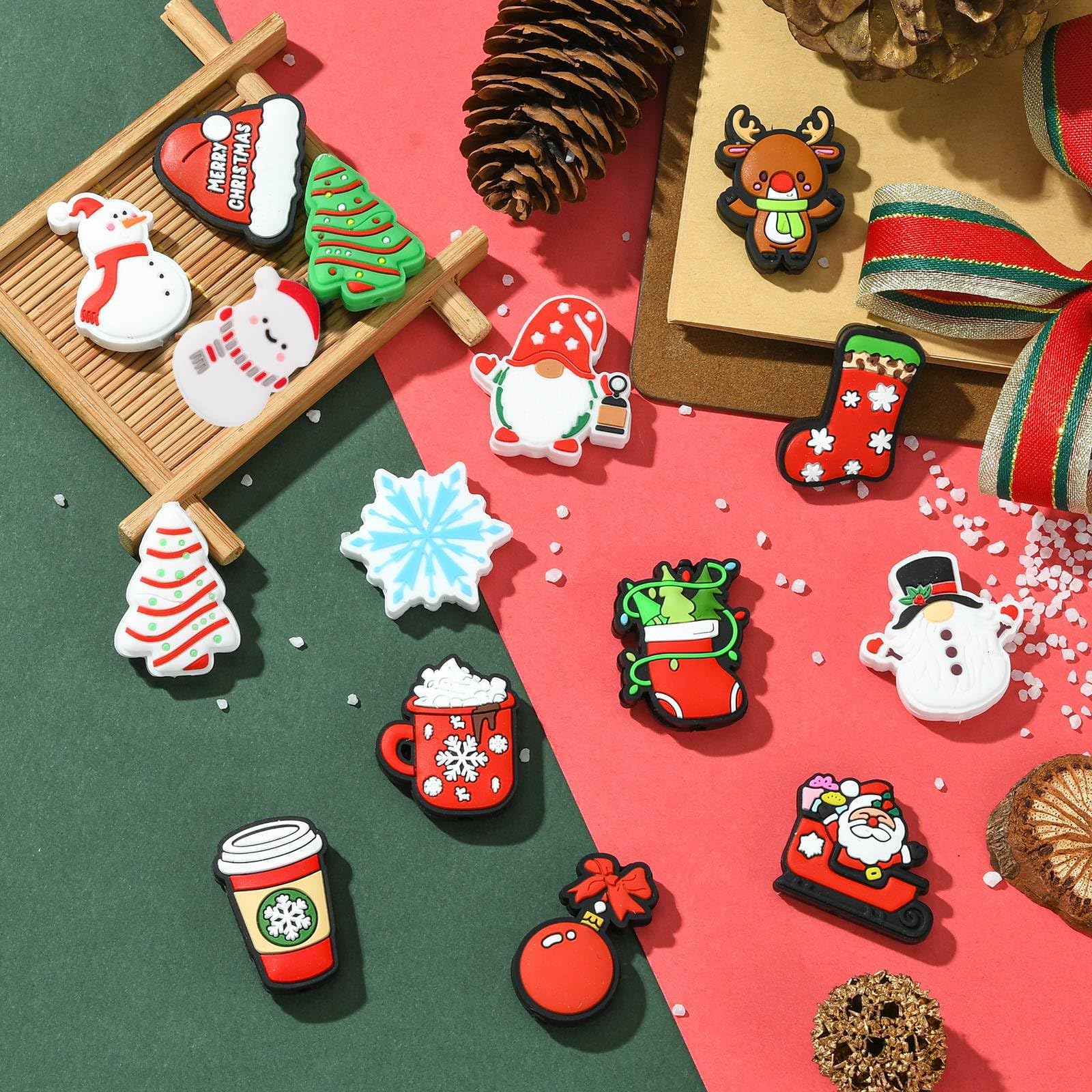 KitBeads 15Pcs Christmas Silicone Beads Colorful Holiday Focal Beads Snowman Reindeer Christmas Tree Beads for Jewellery Making Keychain Pens Crafts - Image 4