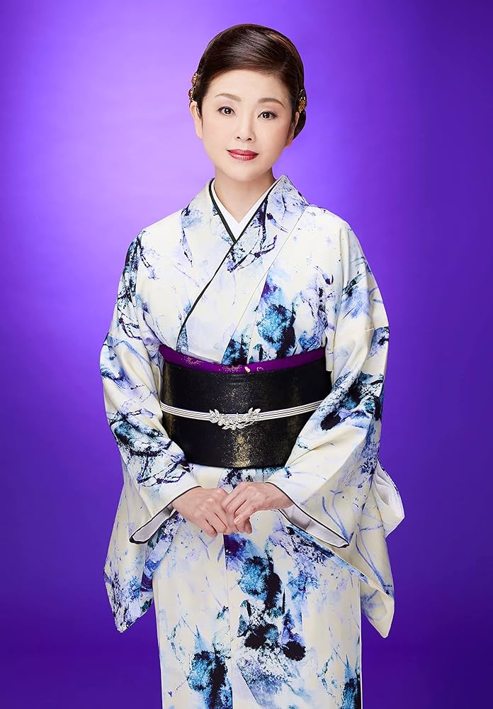 ”凍る月” Amazon.com: 凍る月: תקליטורים ותקליטים