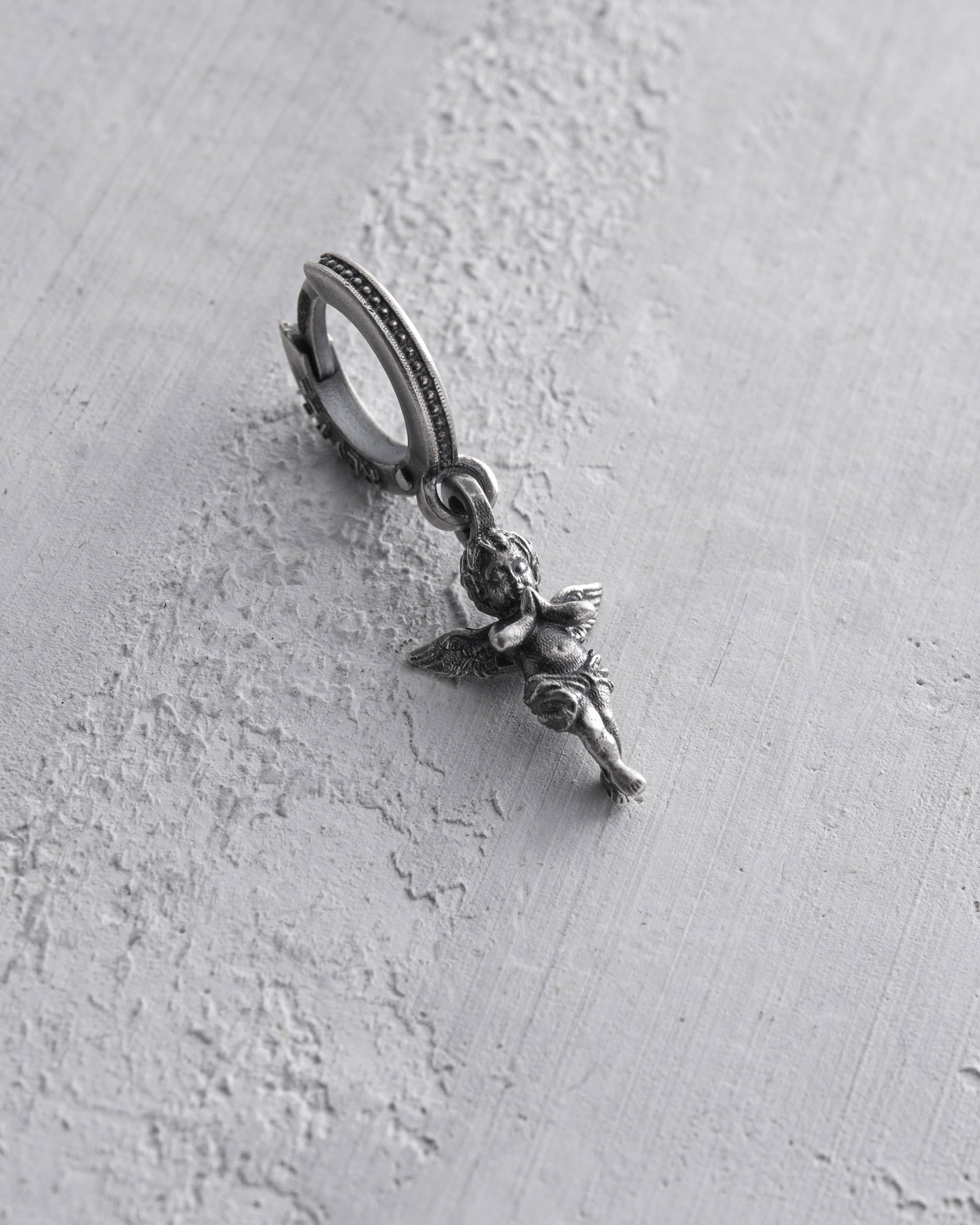 Orecchini in argento 925 con angelo della luce, piccoli orecchini a cerchio per uomo e donna, altezza 3,1 cm, eleganti orecchini a cerchio con ciondolo, gioielli regalo per uomini e donne,