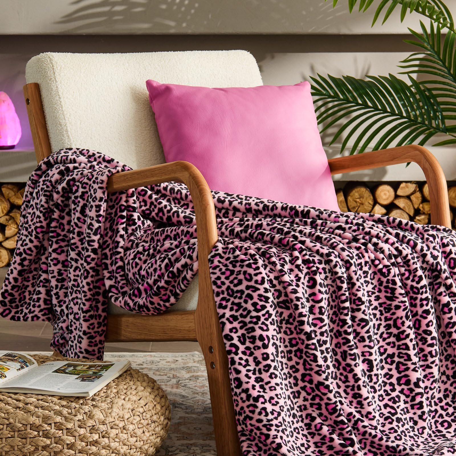 BEDELITE Fleece Blanket Soft Plush Throw for Couch Pink Leopard 50"x60" | Ultra Soft Fleece, Plush Microfiber, Lightweight Warmth, All Season Comfort, Leopard Decor, Machine Washable, Couch Sofa Bed