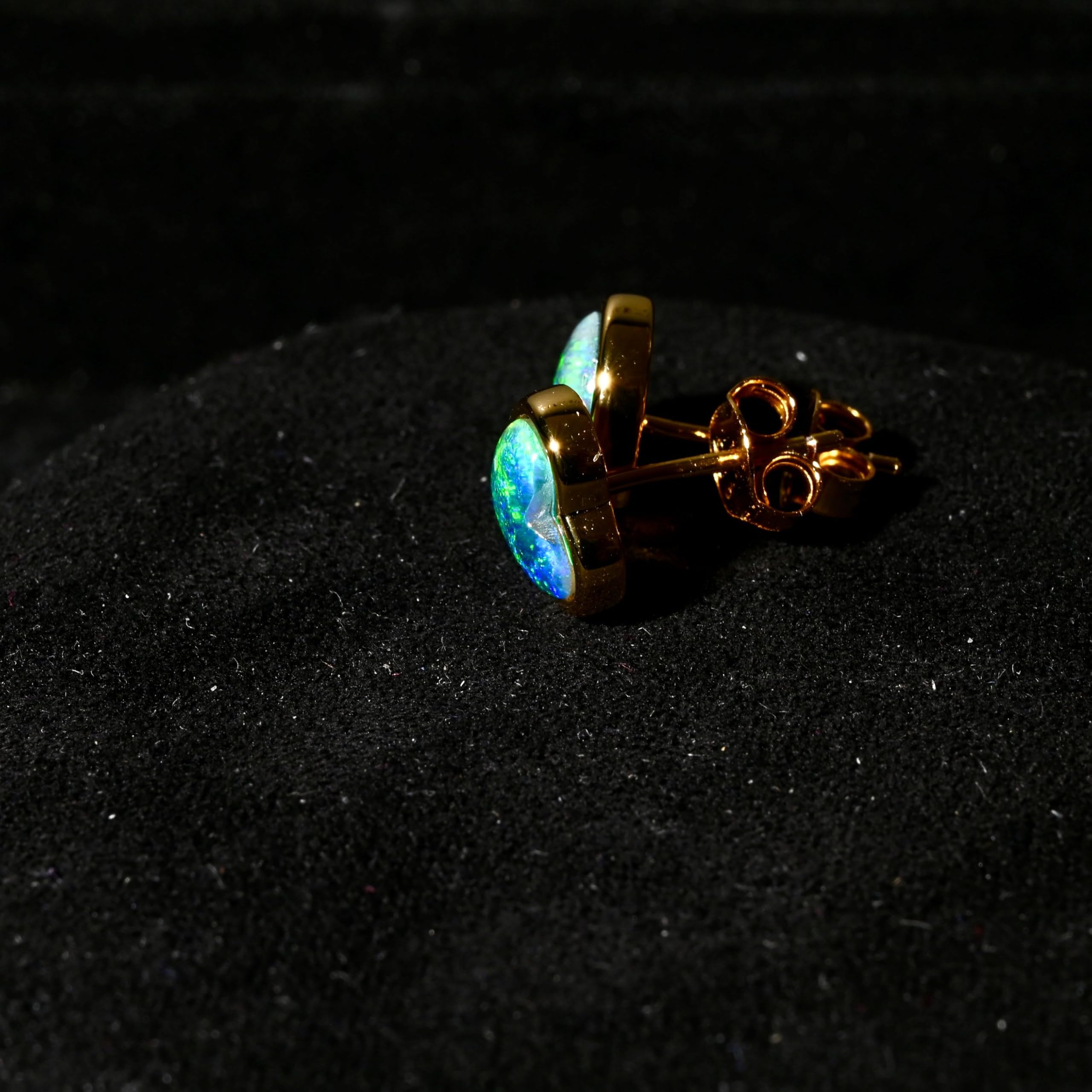 1 Paar Australische Opal-Ohrringe für Damen & Mädchen - Handgefertigt 925 Sterling Silber mit 18K Weißgold-Beschichtung - Echtes Edelstein-Schmuckgeschenk für täglichen Gebrauch