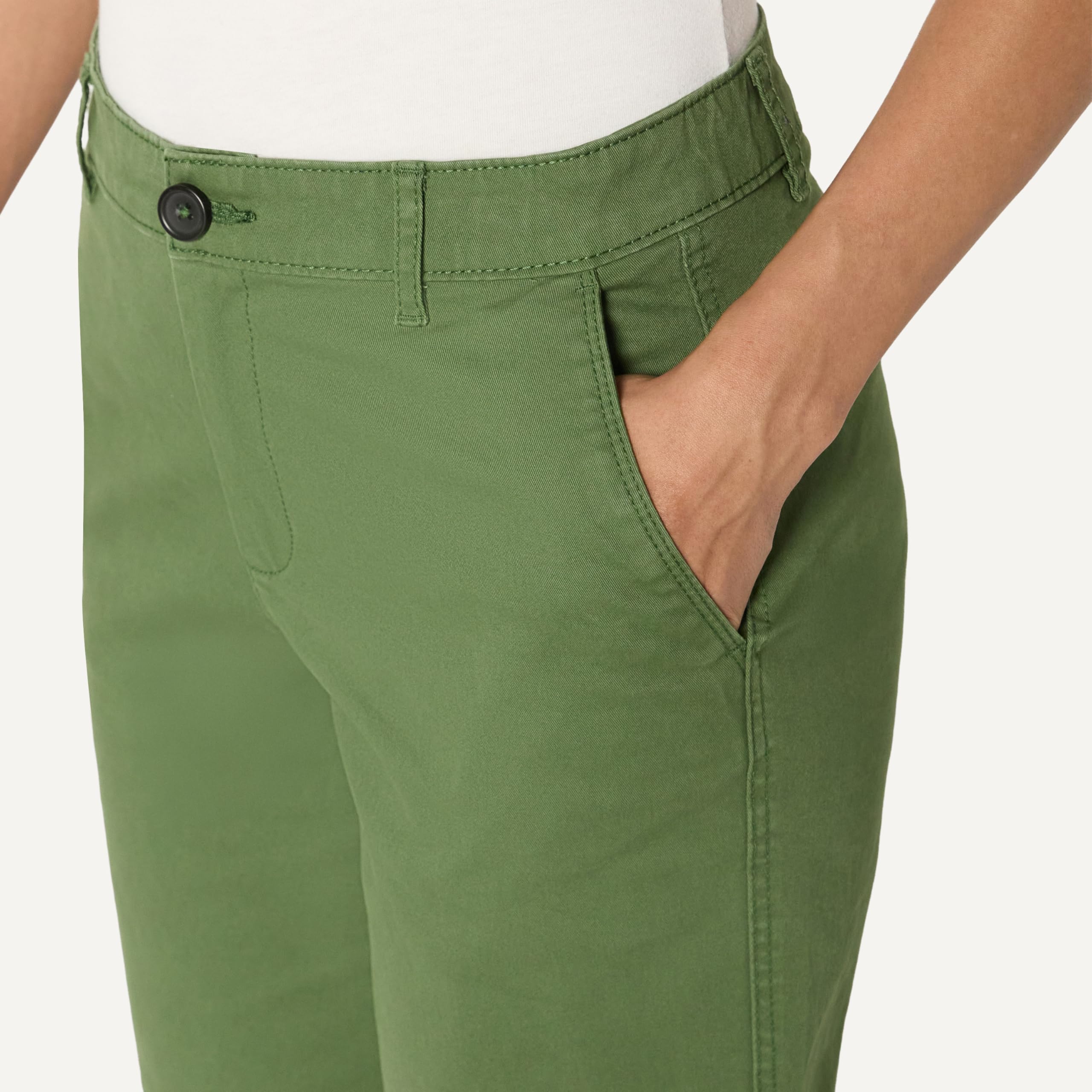 Amazon Essentials Bermuda Chino à Taille Mi-haute, Entrejambe de 25,0cm, Coupe Ajustée Femme