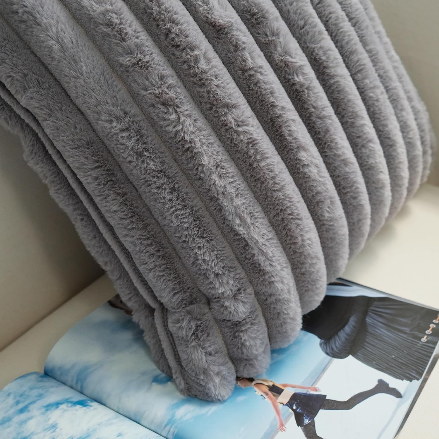 JOJUSIS Pack of 2 Faux Fur Plush Decorative Throw Pillow Covers Couch Cushion Case Soft Pillowcases (Grey, 16 x 16-Inch) - Image 4