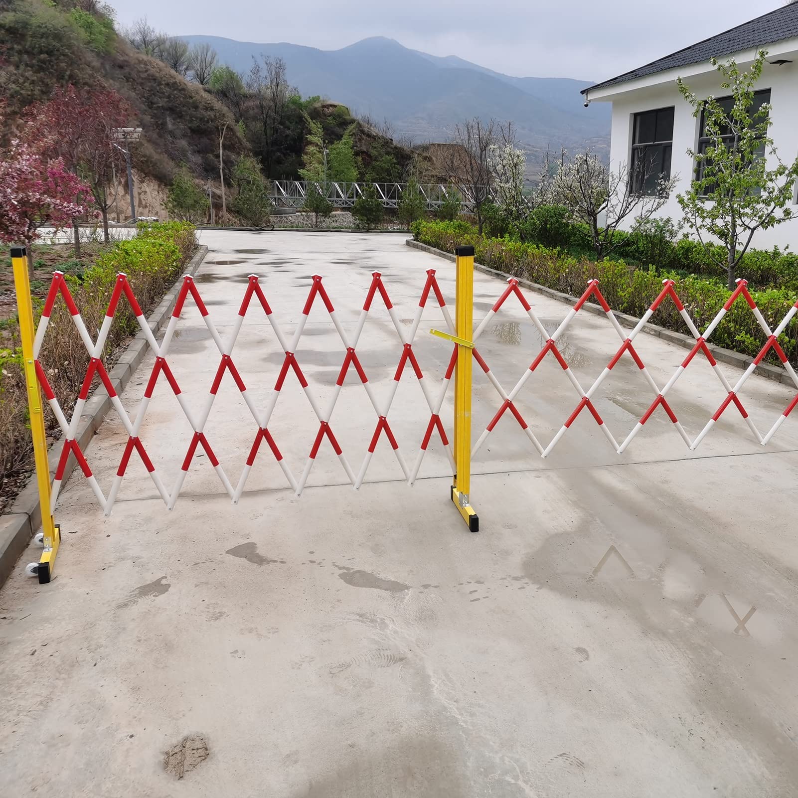 Barricada Móvil Expandible, Exterior Barrera De Estacionamiento Portátil Plegable, Retráctil Puerta De Tijera De Tráfico (Color : Black, Tamaño : 47x138in)