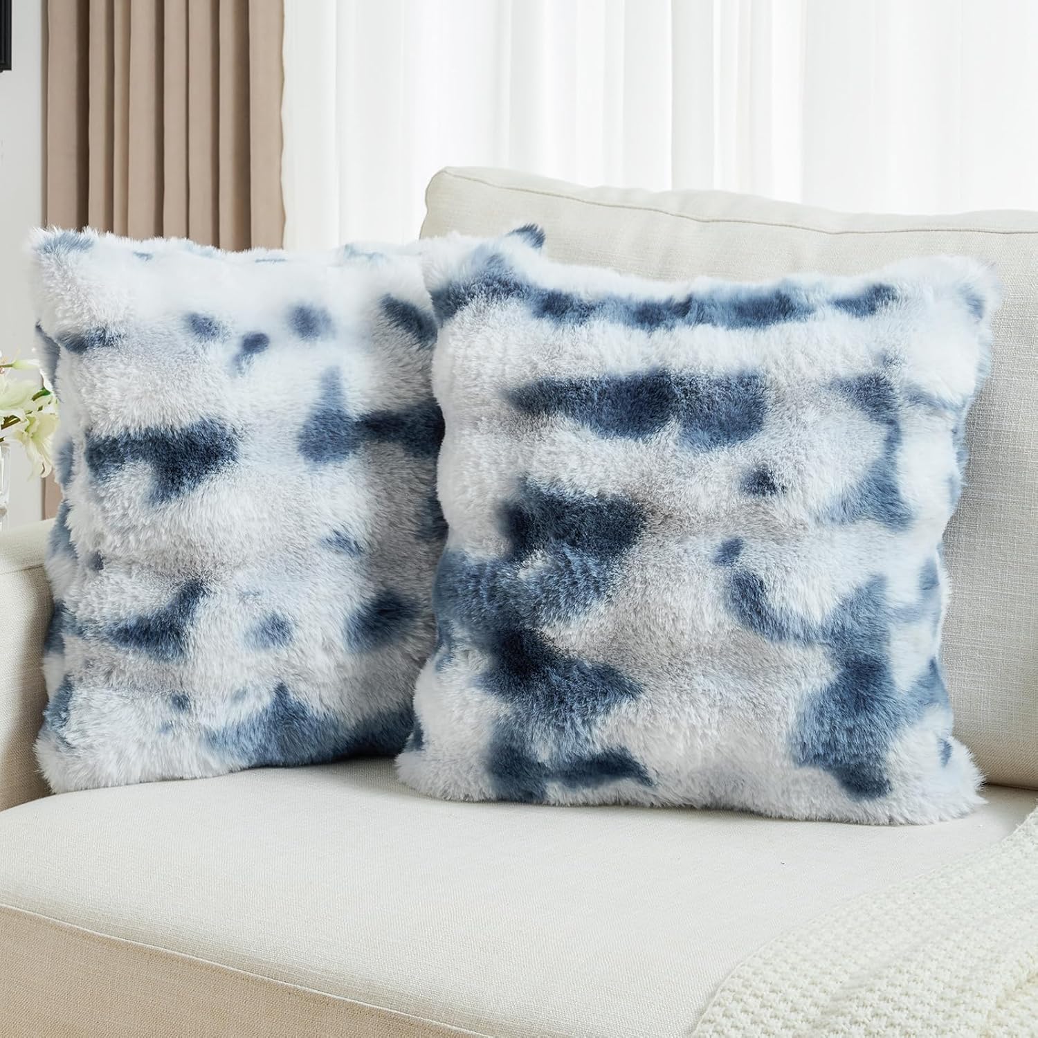 FUTEI Blue White Decorative Throw Pillow Covers 18x18 Inch Set of 2,Soft Fuzzy Faux Rabbit Fur Cushion Covers with Raised Texture,Neutral Boho Home Decor for Couch Bed Living Room