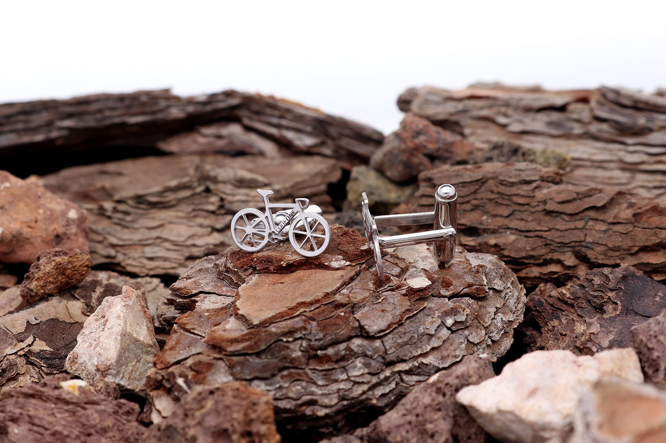 CODEONE Gemelli Bicicletta da Strada | Acciaio Inossidabile | Design Artigianale Sportivo | Gemelli Ciclismo | Confezione Regalo
