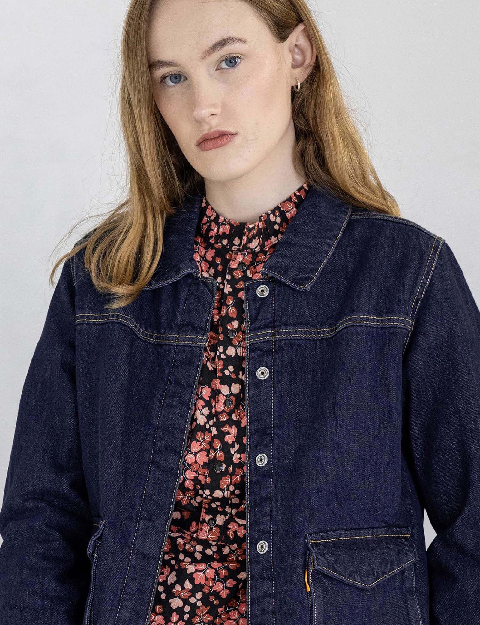 Chaqueta de mezclilla para mujer con forro Borg, ajuste holgado con forro de sherpa, cinturón ajustable, cierre de botón a presión y bolsillos con solapa, capas elegantes para climas fríos