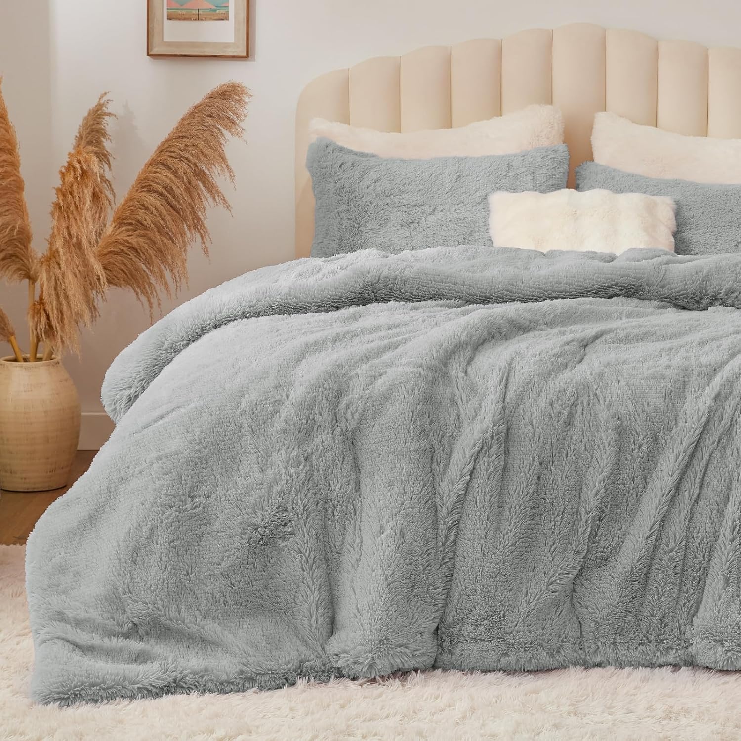 BEDELITE Grey Fluffy Comforter Set Queen Size, Fuzzy Faux Fur Comforter Bedding Set, Ultra Soft and Warm Winter Shaggy Bed Set (1 Comforter & 2 Pillowcases) as Gifts for Women