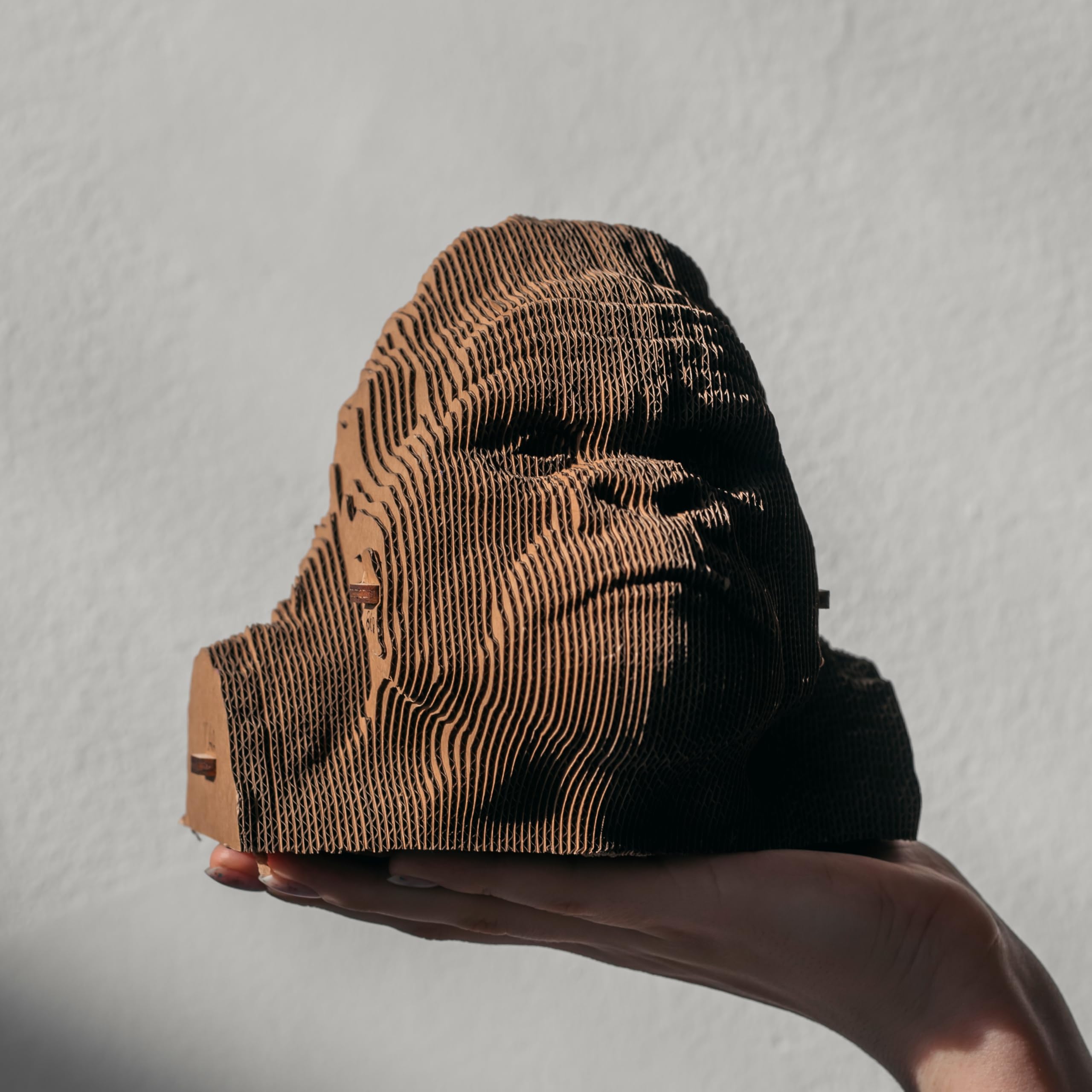 Singe Gorille Puzzle 3D en Carton – Maquette à Monter | 116 Pièces, 15 × 15 × 14 cm – Kit Sculpture DIY à Peindre, Matériaux Recyclés, Ados & Adultes, Idée Cadeau Déco