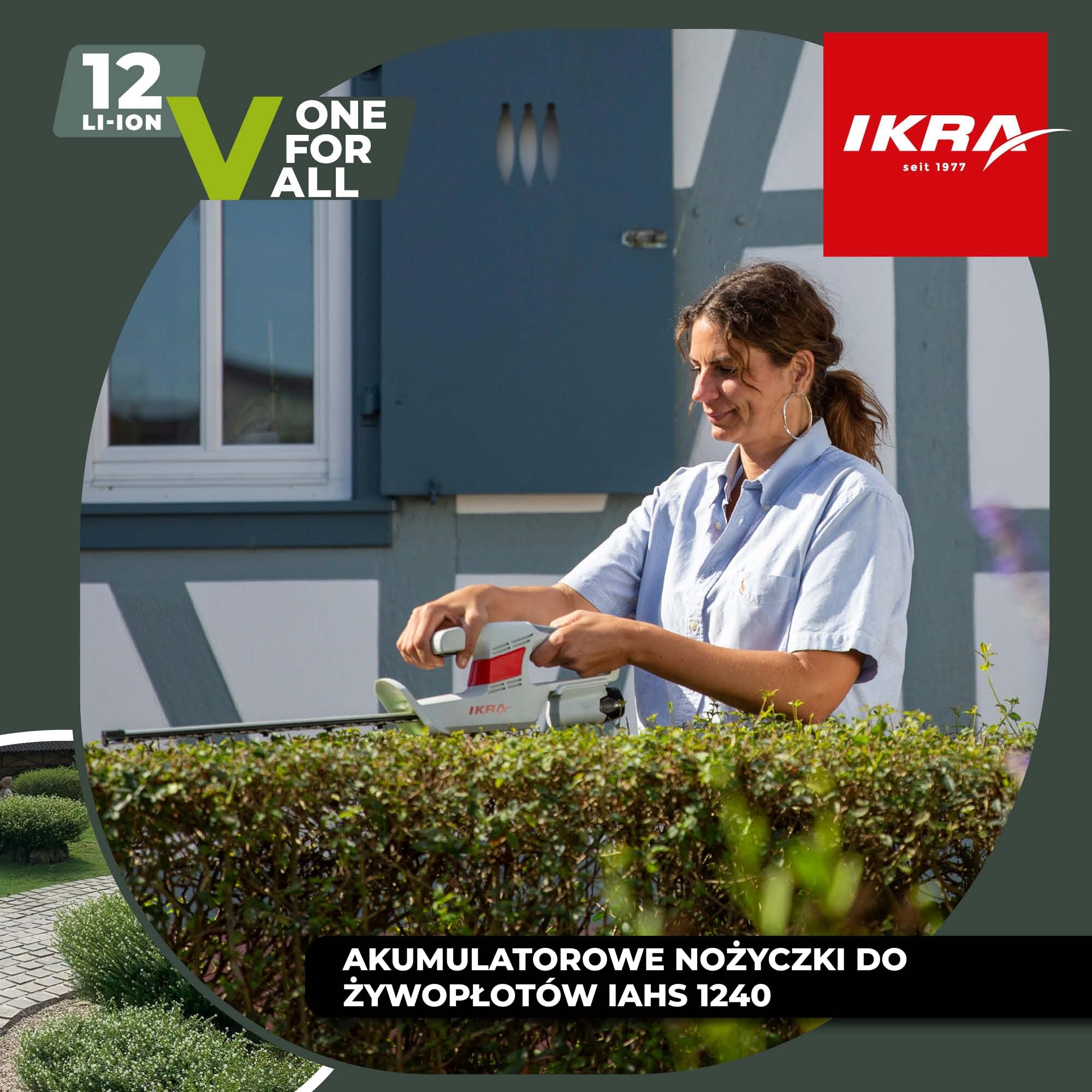 IKRA Nożyce do żywopłotu IAHS 1240 z akumulatorem, ładowarką i okularami | Nóż z aluminiową prowadnicą i osłoną, długość cięcia 41 cm, grubość 14 mm, kompatybilny z akumulatorami IKRA 12V