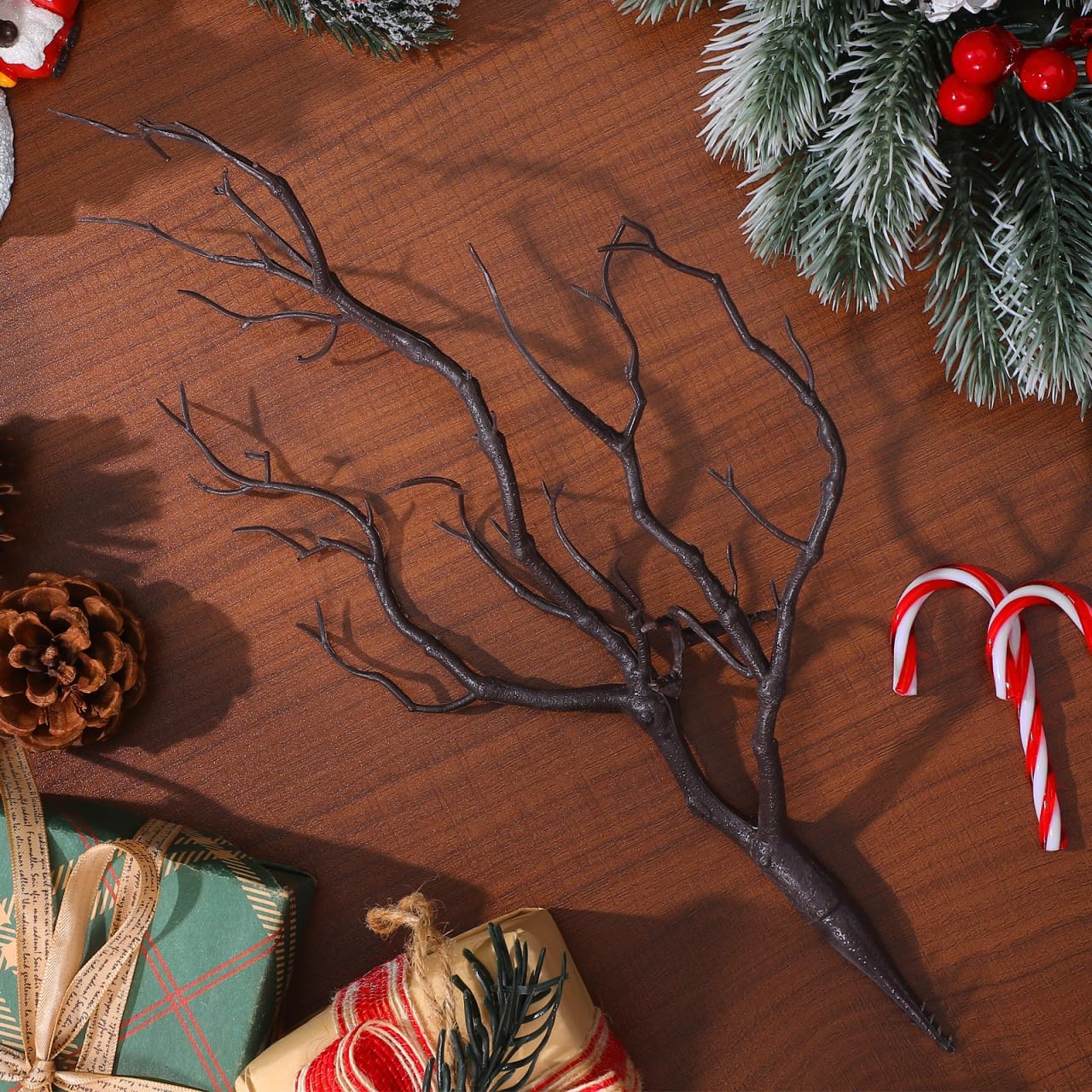 Operitacx 4pcs Artificial Tree Branches, Faux Antler Shape Twigs for Home Halloween Christmas Party Decoration