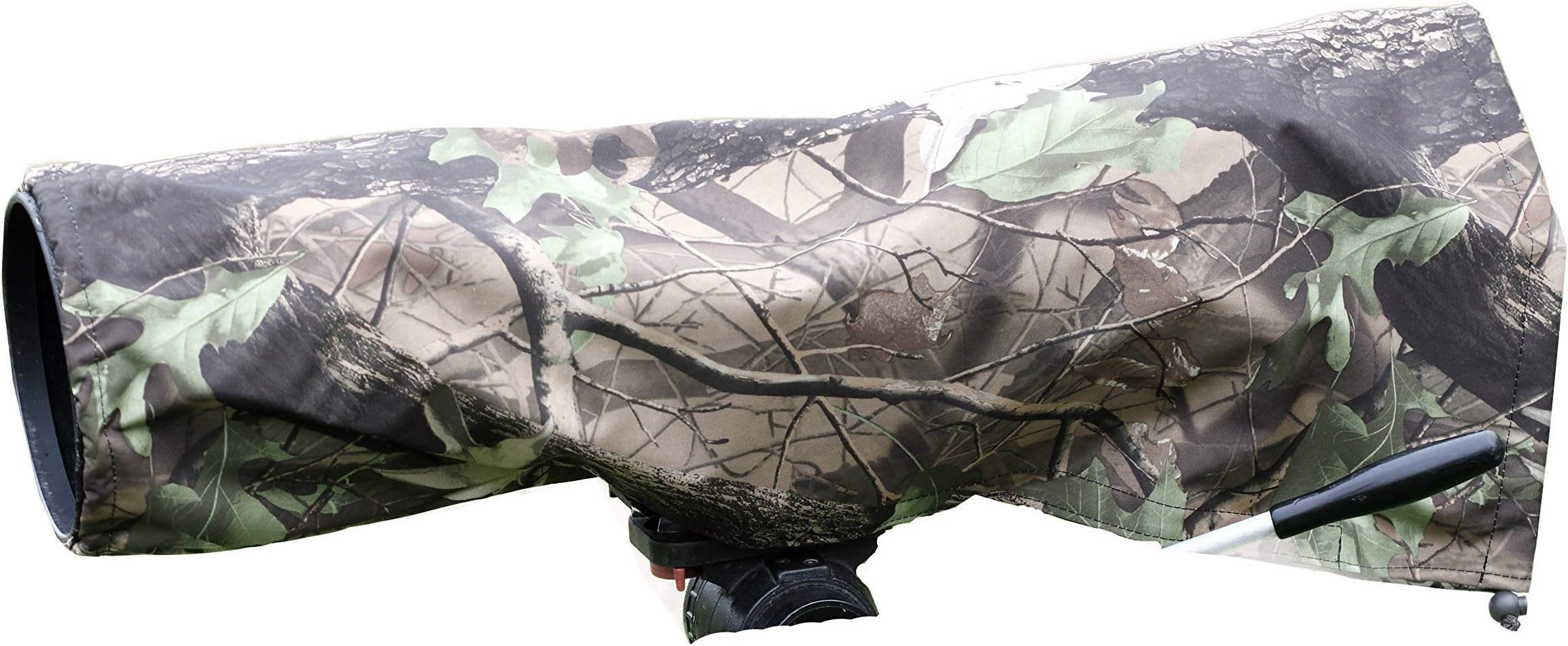 Rainsleeve cover for camera lenses. Large size in an attractive leaf pattern material. Approx LENGHT SIZE is 60 CM