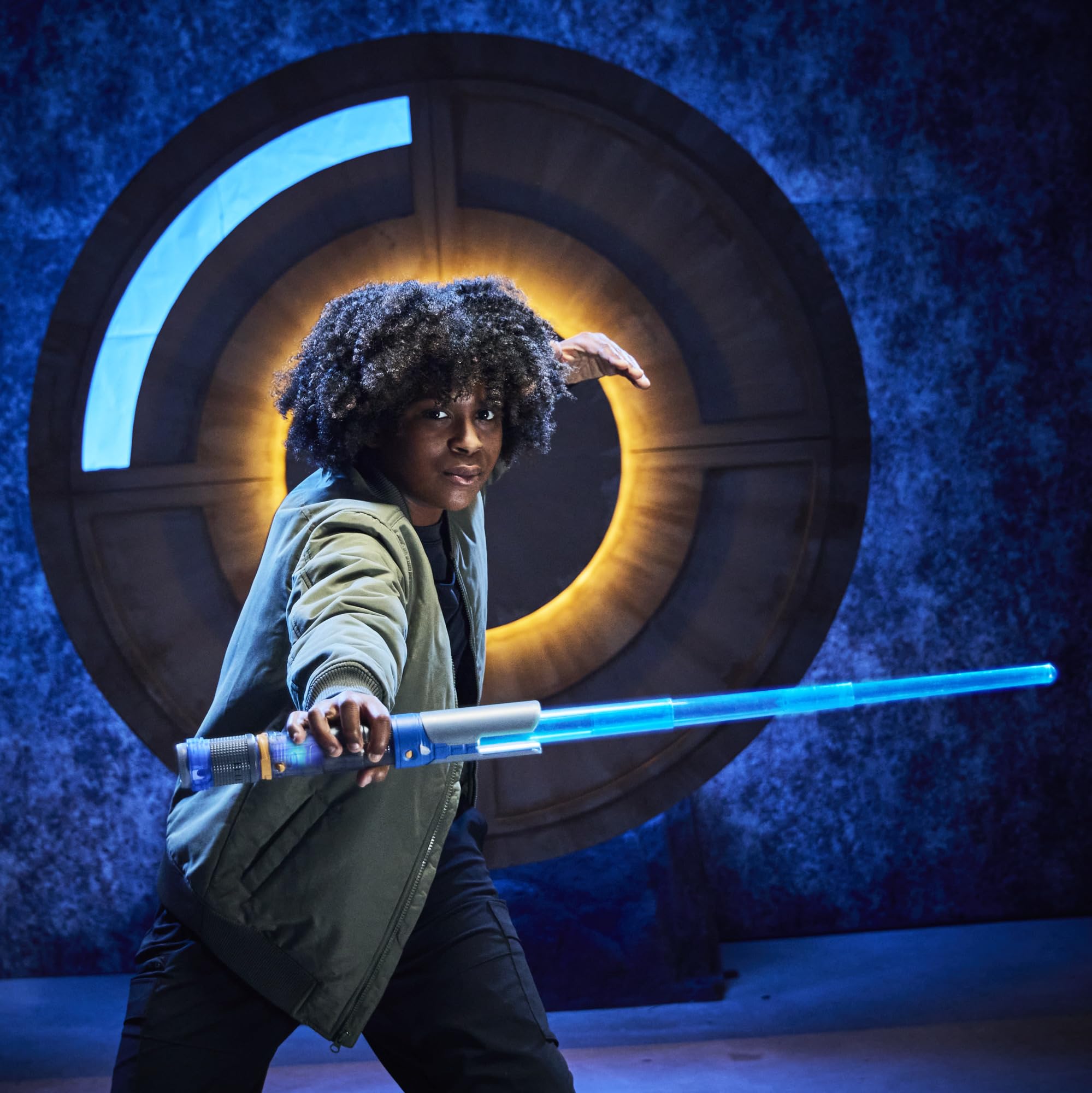 Star Wars Lightsaber Forge Kyber Core Cal Kestis, sabre laser électronique bleu personnalisable