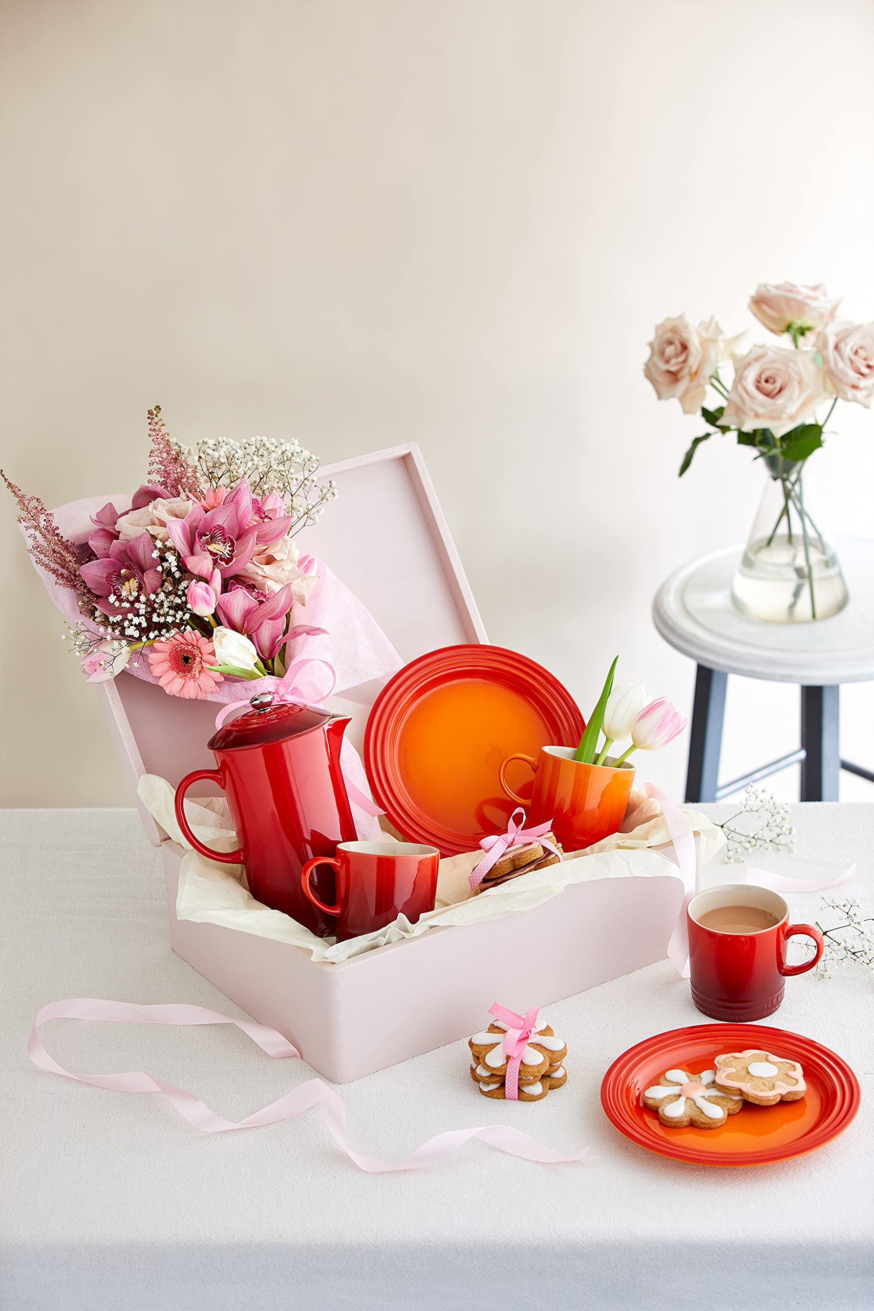 LE CREUSET 4er-Set Becher aus Steinzeug, je 350 ml, Kirschrot, 79113350600000