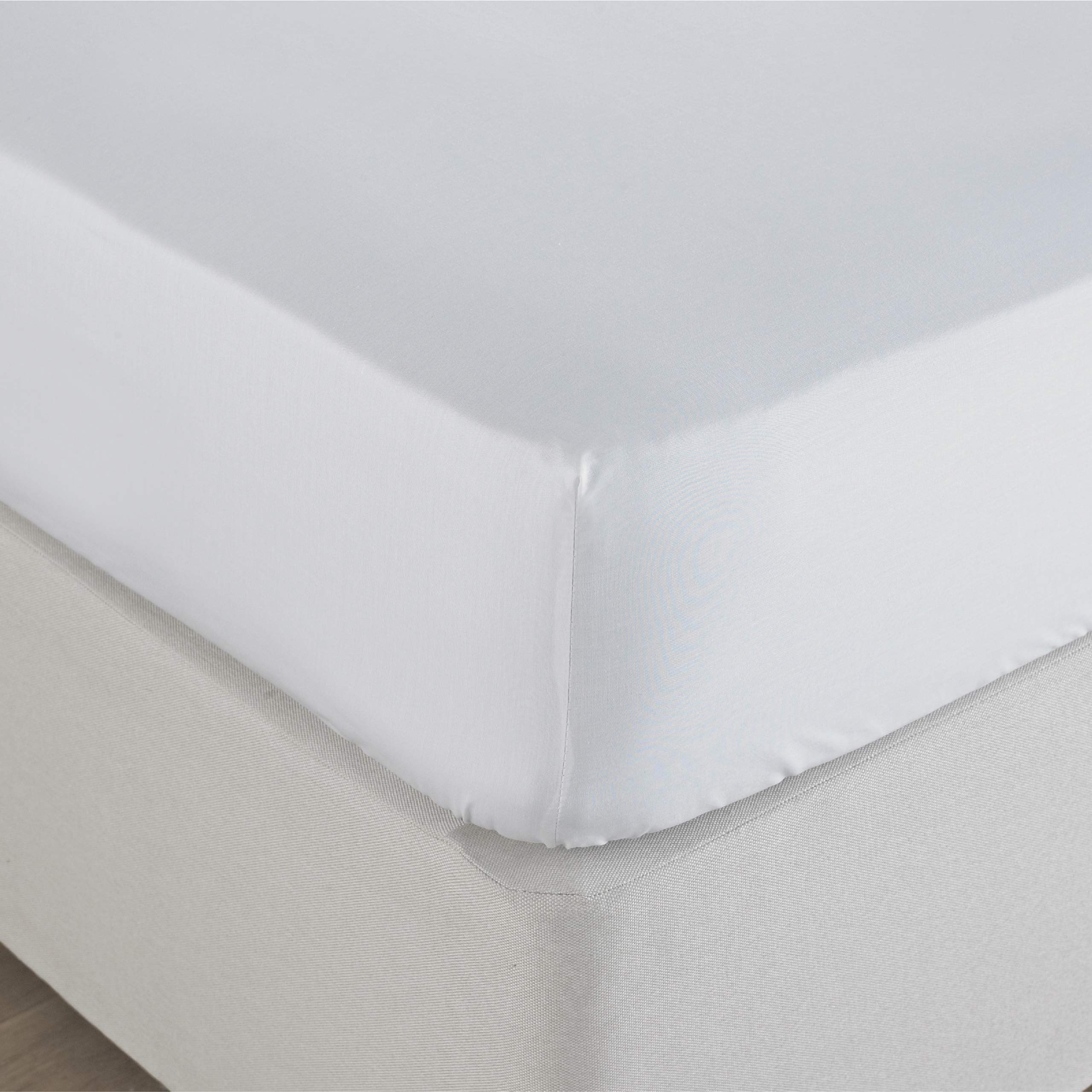 The Linen Yard 250 Thread Count Fitted Sheet, White, Double